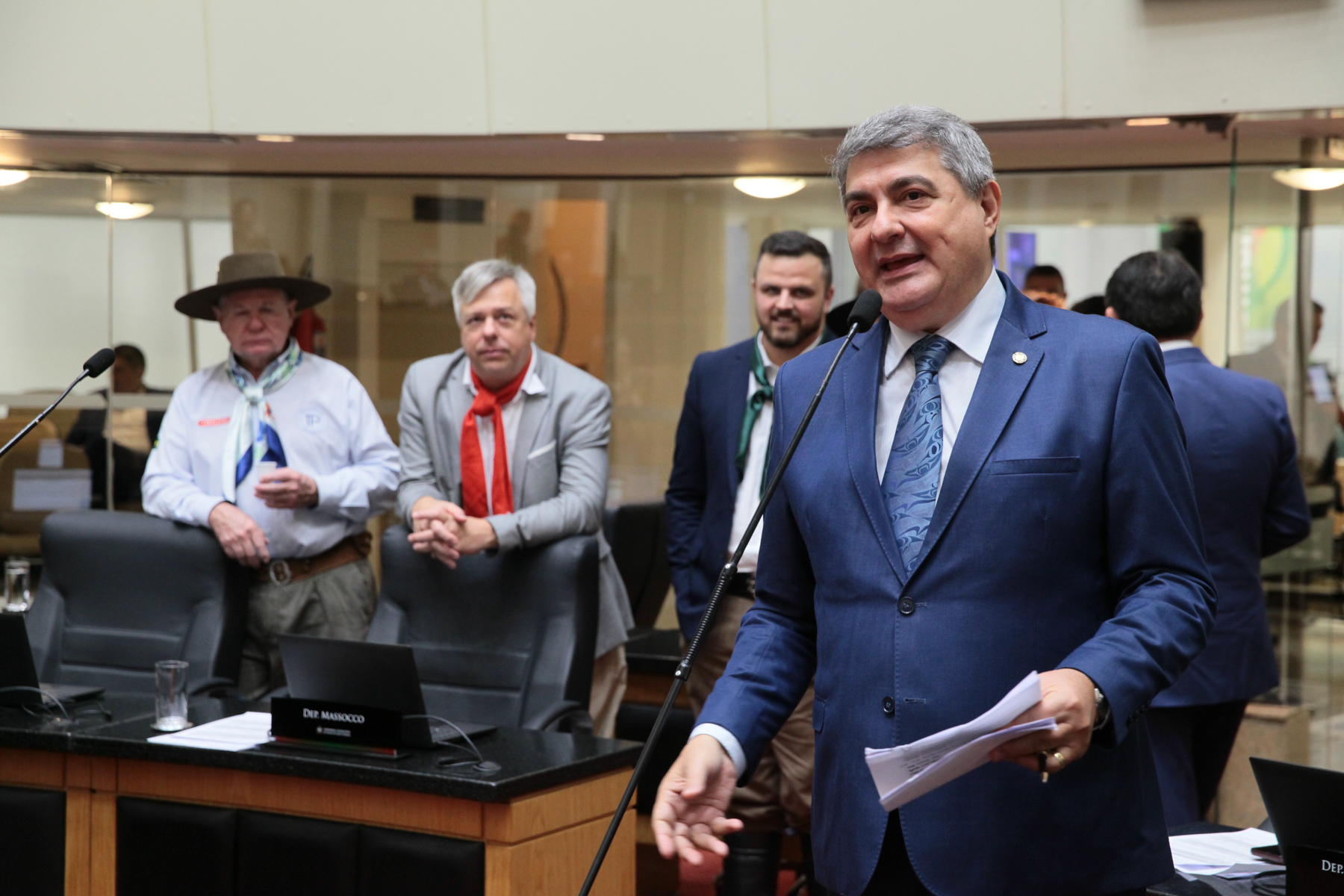 Suspensão da Sessão - Homenagem ao Dia do Gaúcho - Deputado Antídio Lunelli (MDB)