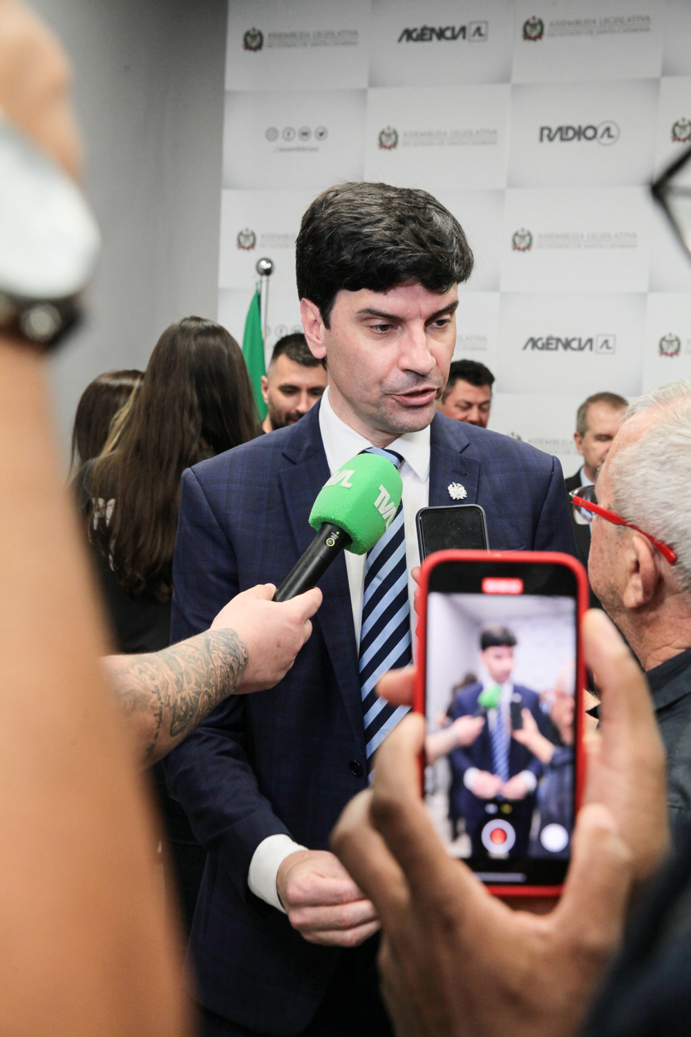 Moção de Aplauso a Policiais Civis de SC - Delegado-geral Ulisses Gabriel