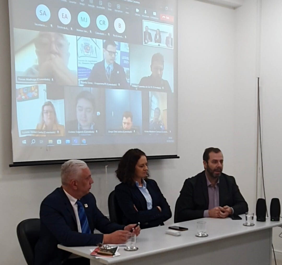 Seminário sobre criação de escolas legislativas mostra iniciativas municipais bem sucedidas