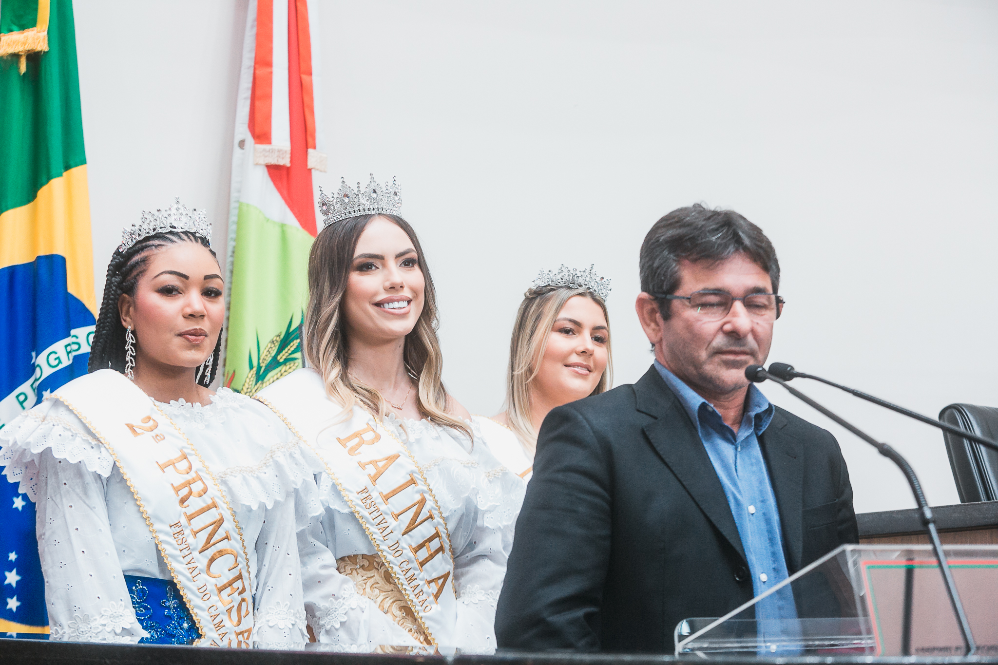 Interrupção de Sessão - Prefeito e Realeza de Porto Belo convidam para o 8º Festival do Camarão
