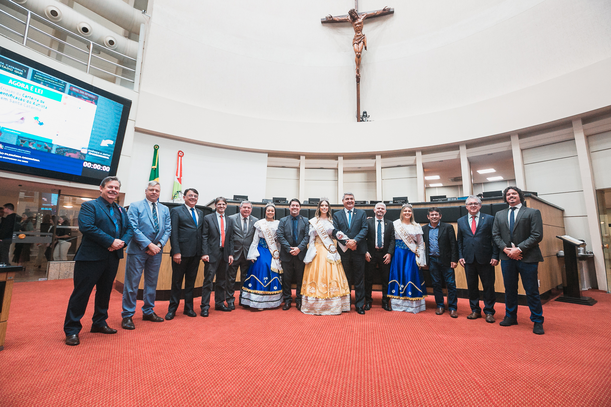 Interrupção de Sessão - Prefeito e Realeza de Porto Belo convidam para o 8º Festival do Camarão