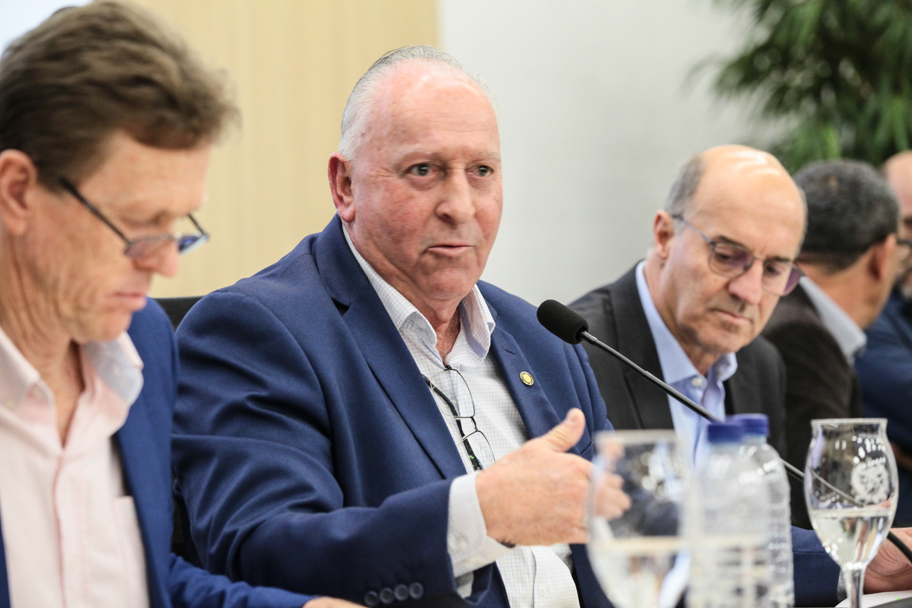 Audiência Pública - Situação dos Produtores de Leite - Deputado Oscar Gutz (PL)
