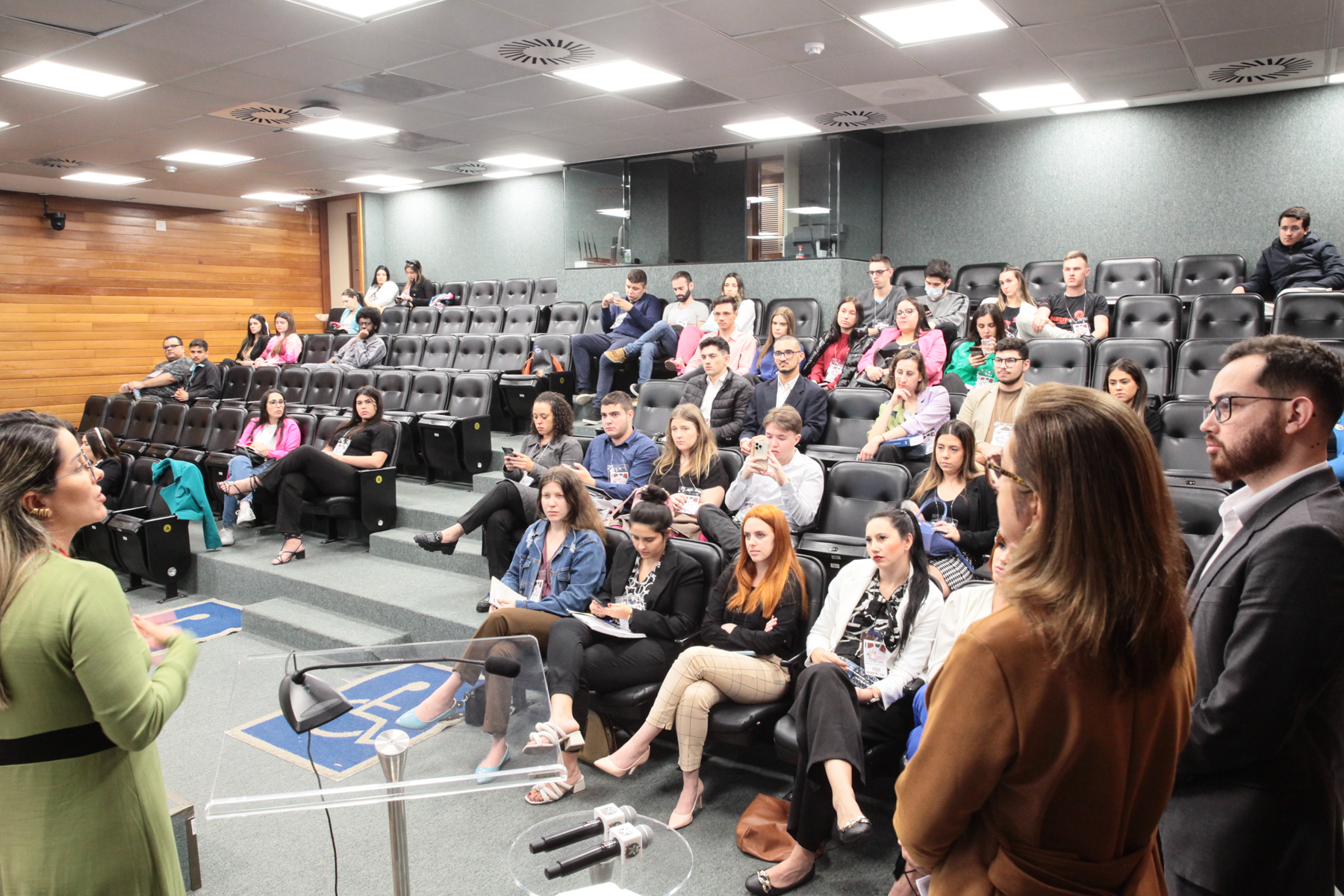 Escola do Legislativo - Palestra sobre o funcionamento das Comissões