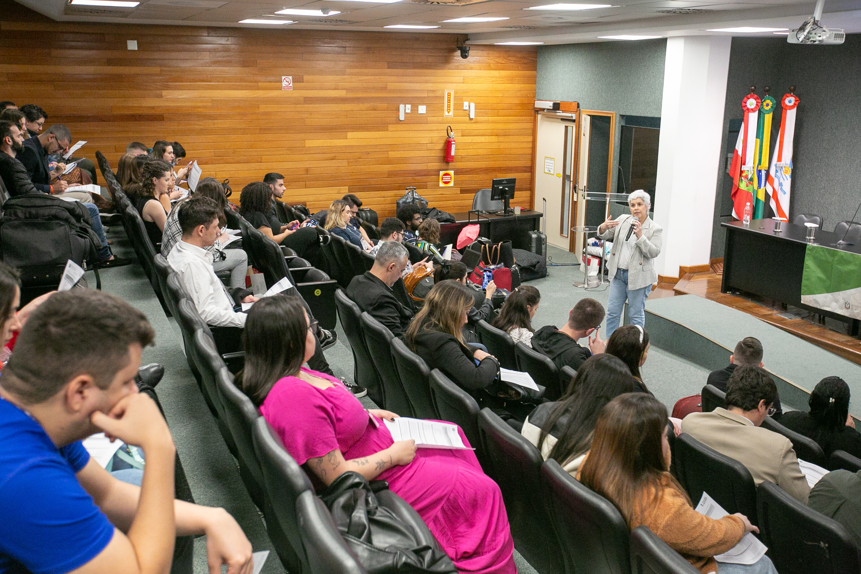 Oficina sobre produção legislativa encerra 7ª edição do Estágio-Visita