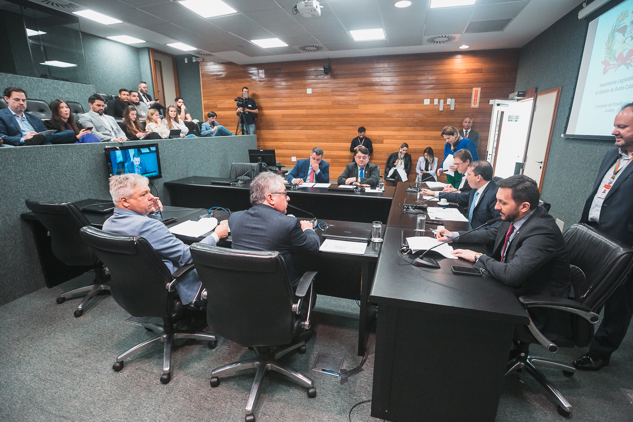 Comissão de Constituição e Justiça