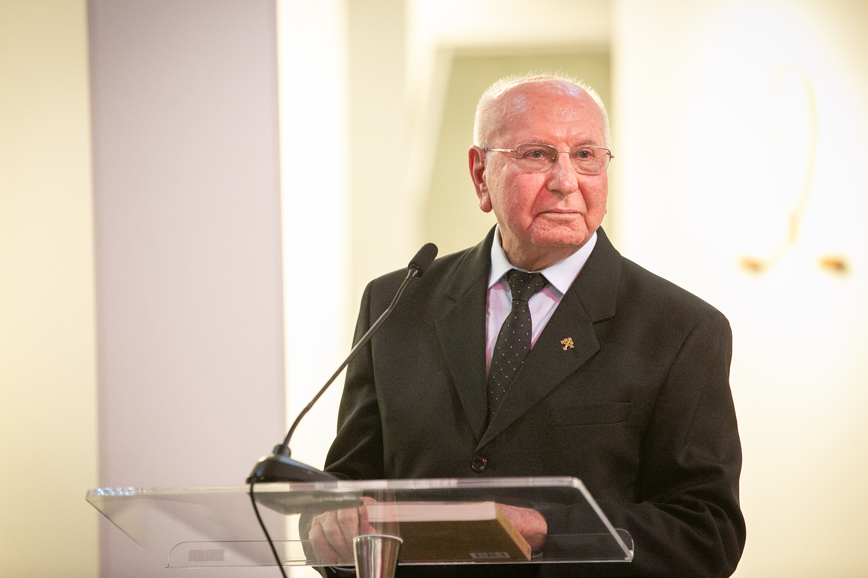 LANÇAMENTO LITERÁRIO - 