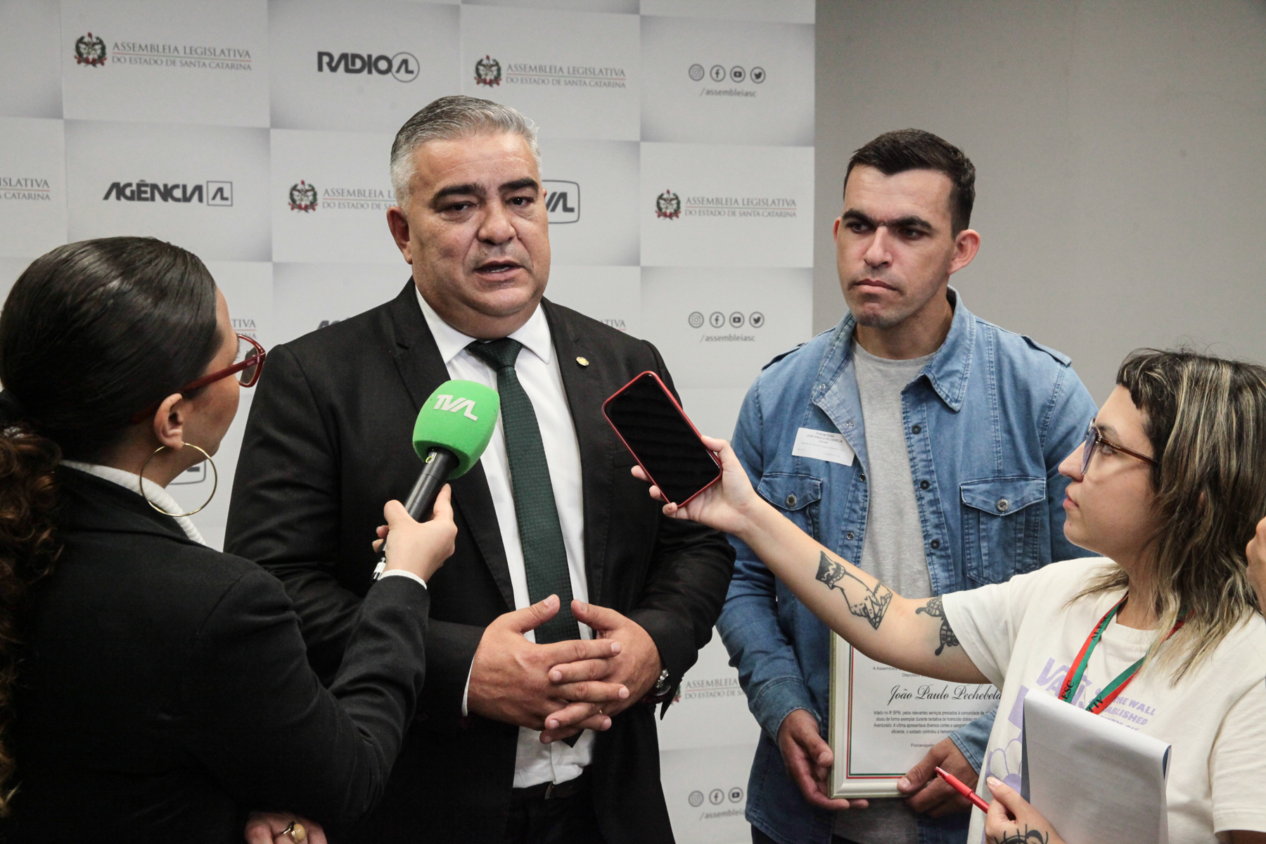 Moção de Aplauso ao Soldado PM João Paulo Pechebela
