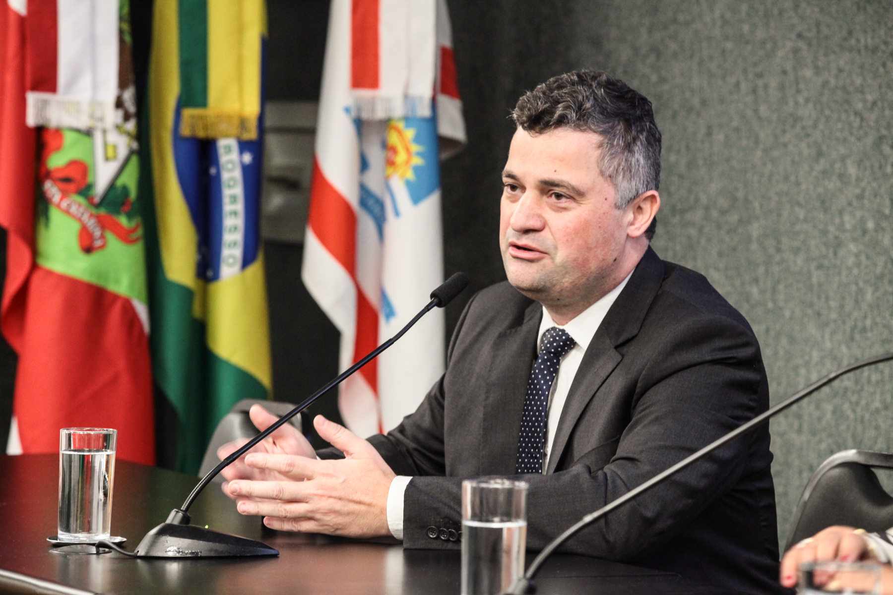 Reunião com Receita Federal - Apresentação dos trâmites para doação de bens apreendidos pela para Municípios e Entidades