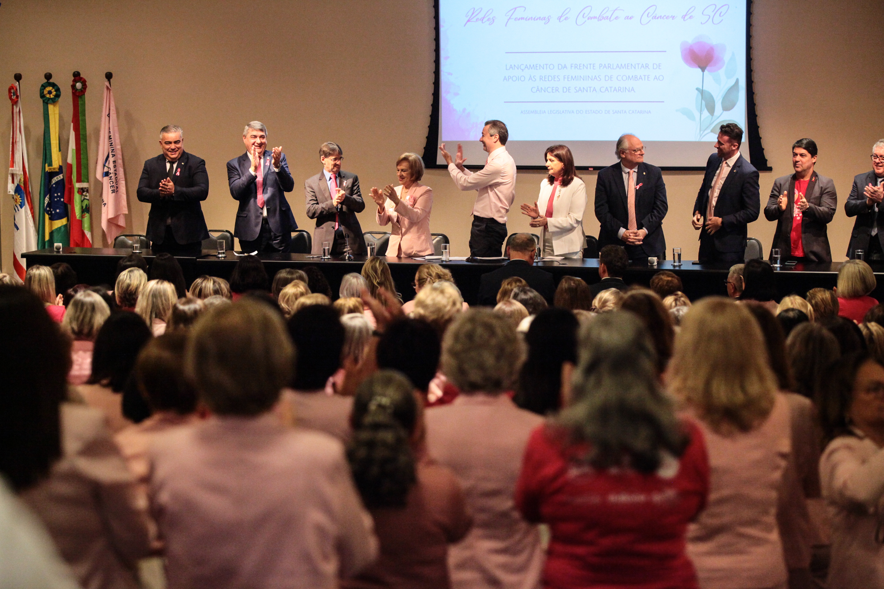 Lançamento do Outubro Rosa e da Frente Parlamentar de Apoio às Redes Femininas de Combate ao Câncer