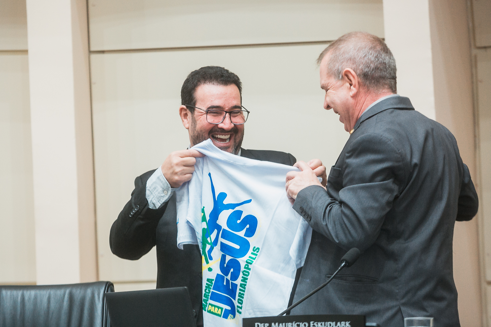 Interrupção da Sessão - Convite e Divulgação do evento 
