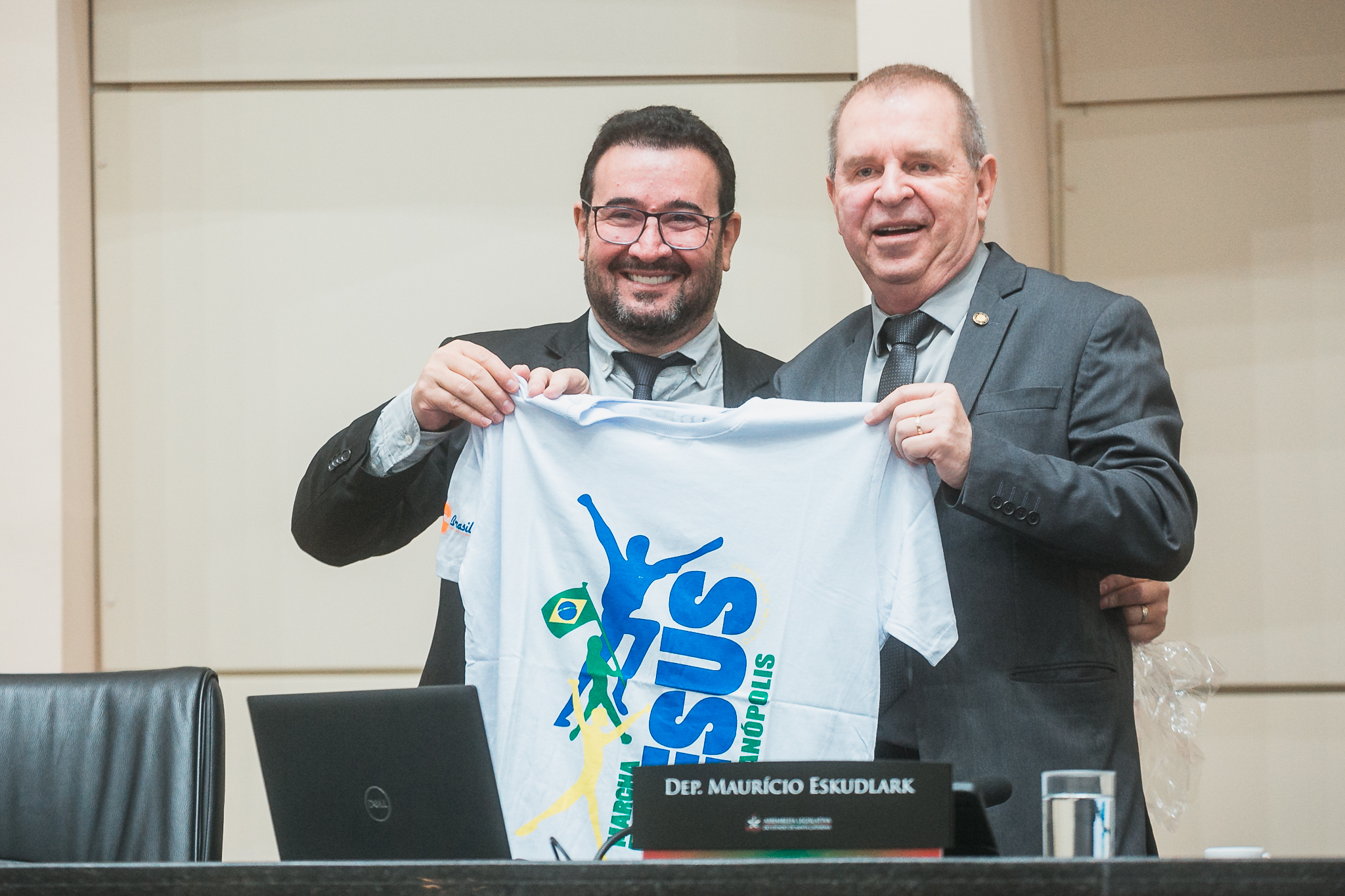 Interrupção da Sessão - Convite e Divulgação do evento 