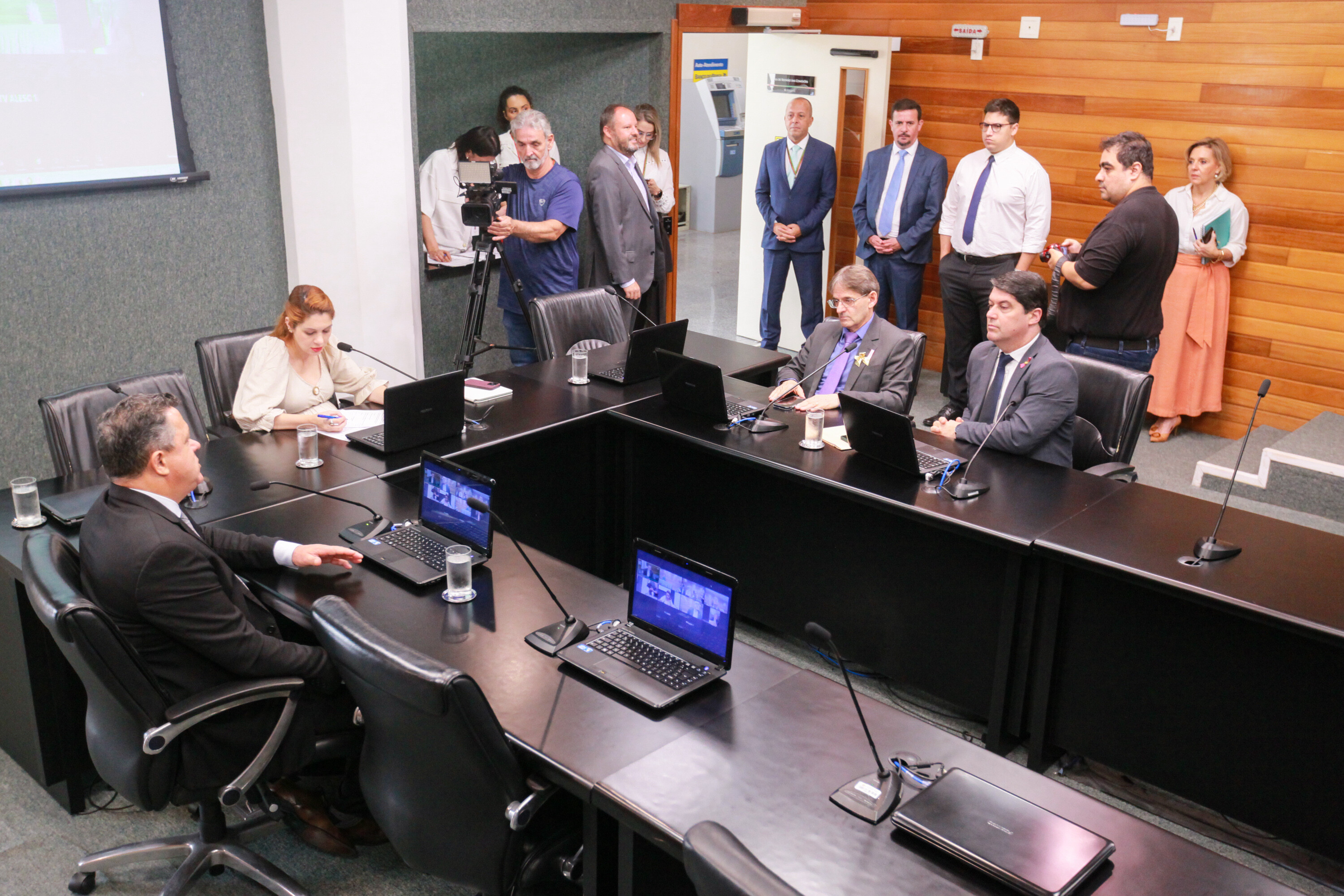 Comissão vai promover debates sobre captura de garoupas e importação de tilápias em SC