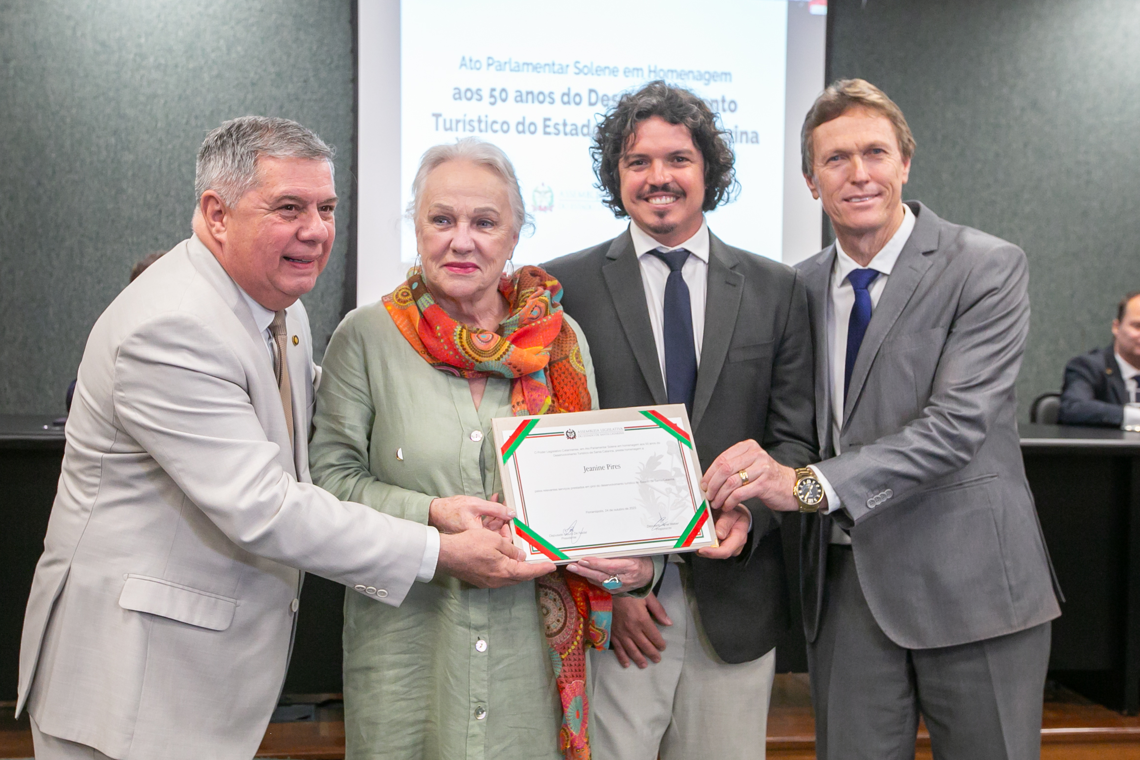 ATO PARLAMENTAR SOLENE - 50 anos do Desenvolvimento Turístico do Estado de Santa Catarina