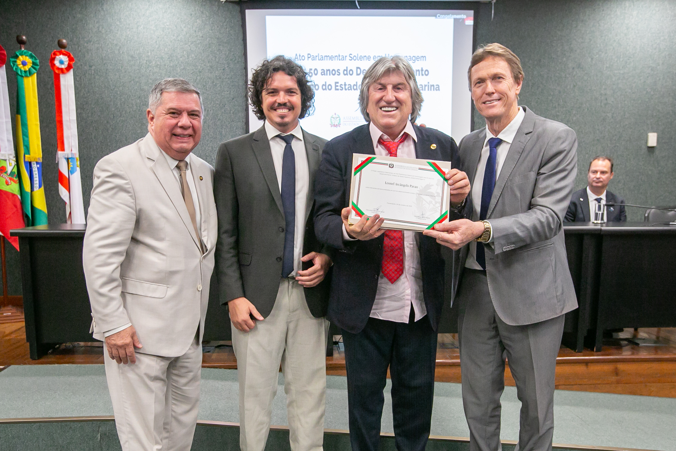 ATO PARLAMENTAR SOLENE - 50 anos do Desenvolvimento Turístico do Estado de Santa Catarina