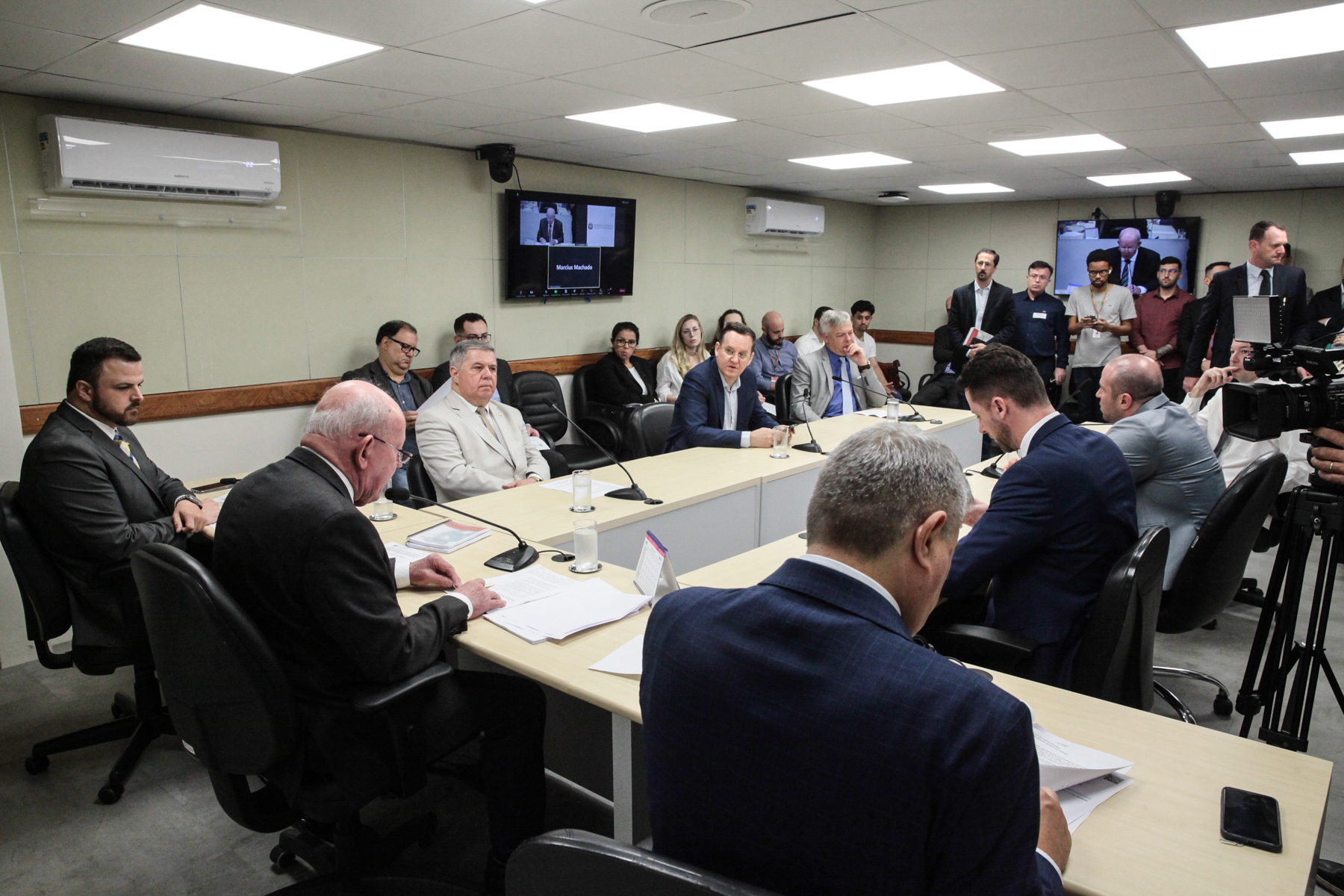 Reunião Extraordinária da Comissão de Finanças e Tributação