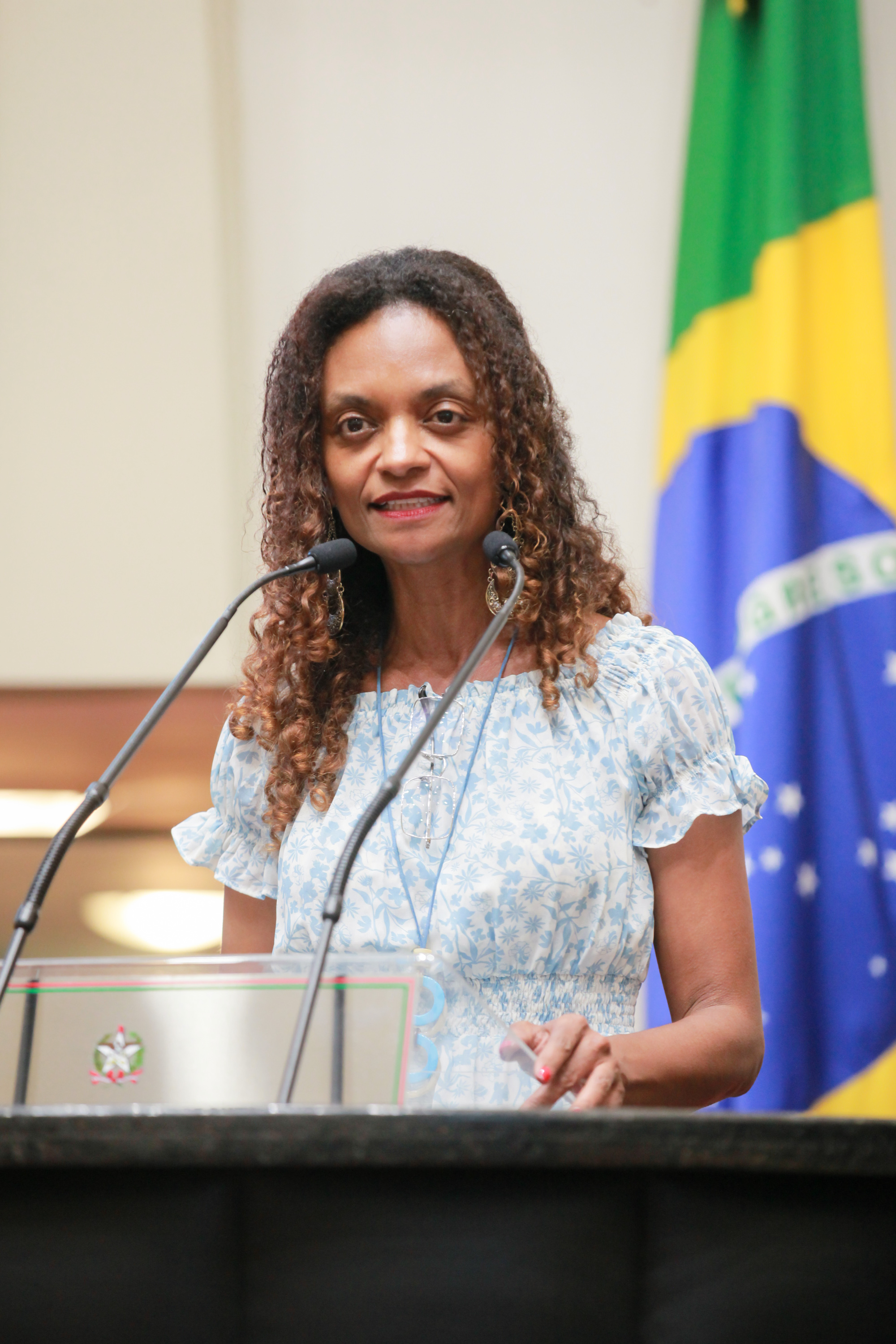 - Deputada Vanessa Rosa (PT)