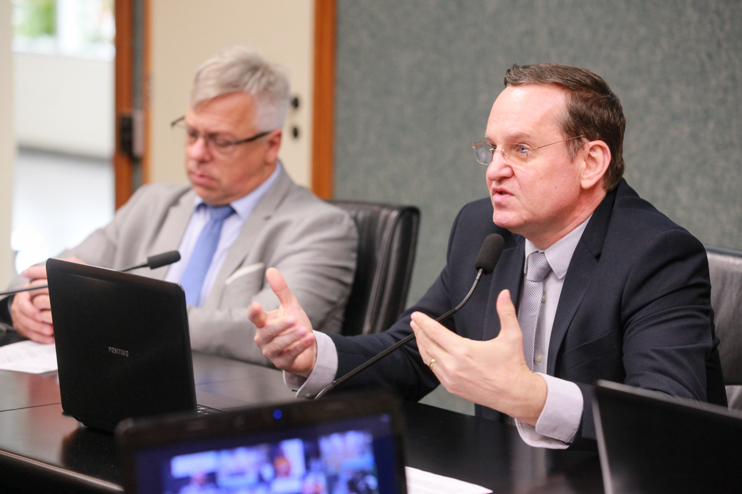 - Deputado Fabiano da Luz (PT)
- Deputado Jair Miotto (União)