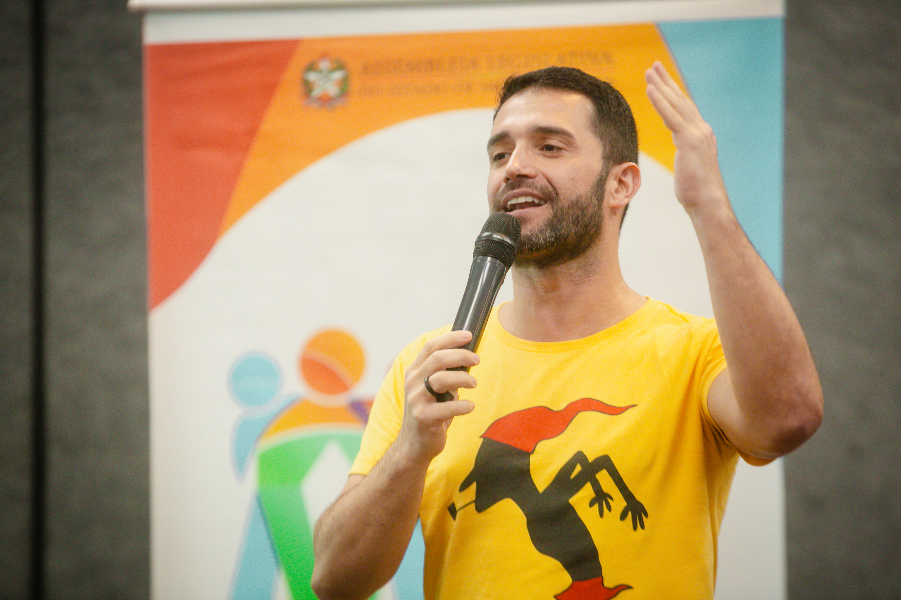 Caê Martins