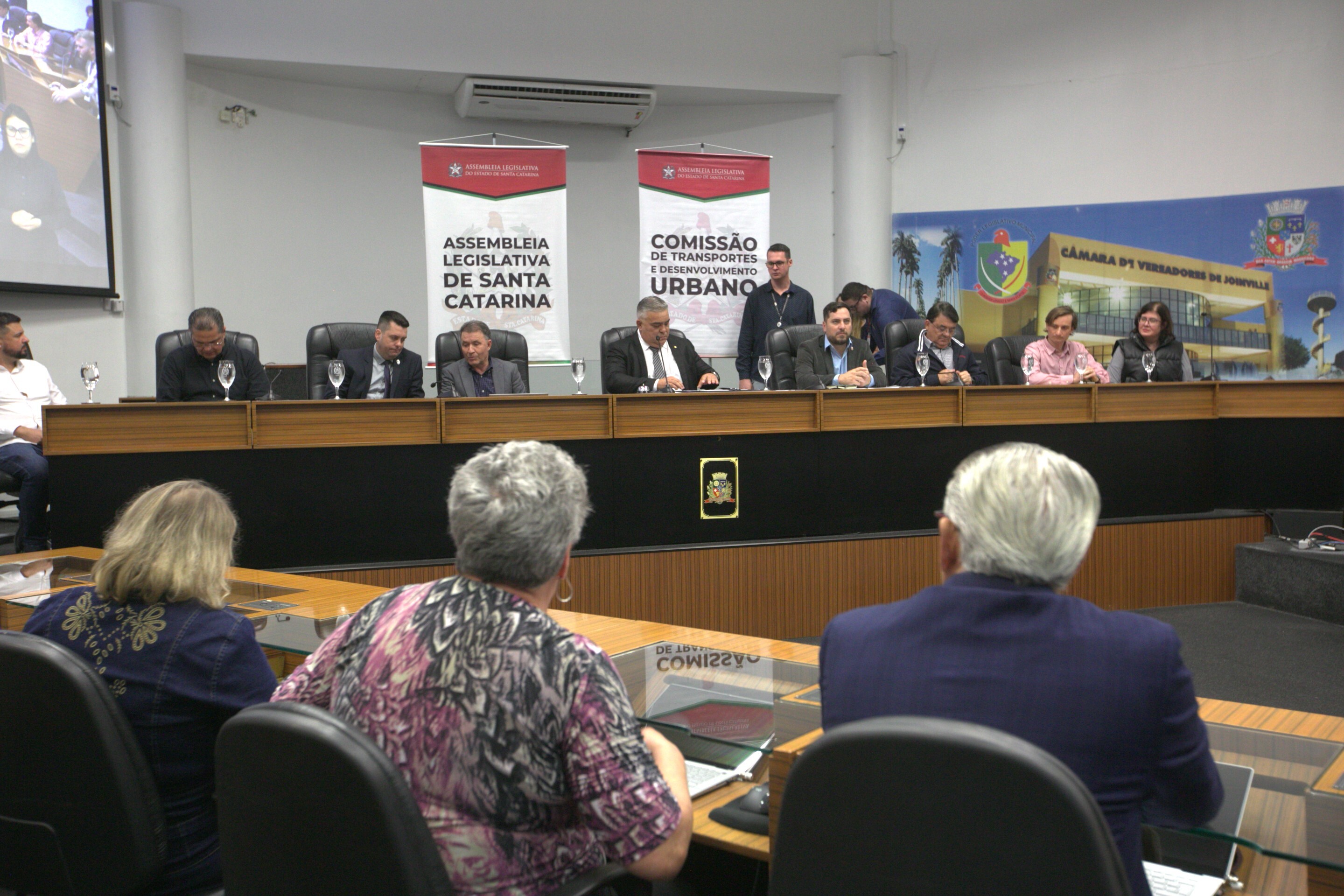 Joinville quer incluir obras em repactuação de contrato da BR-101
