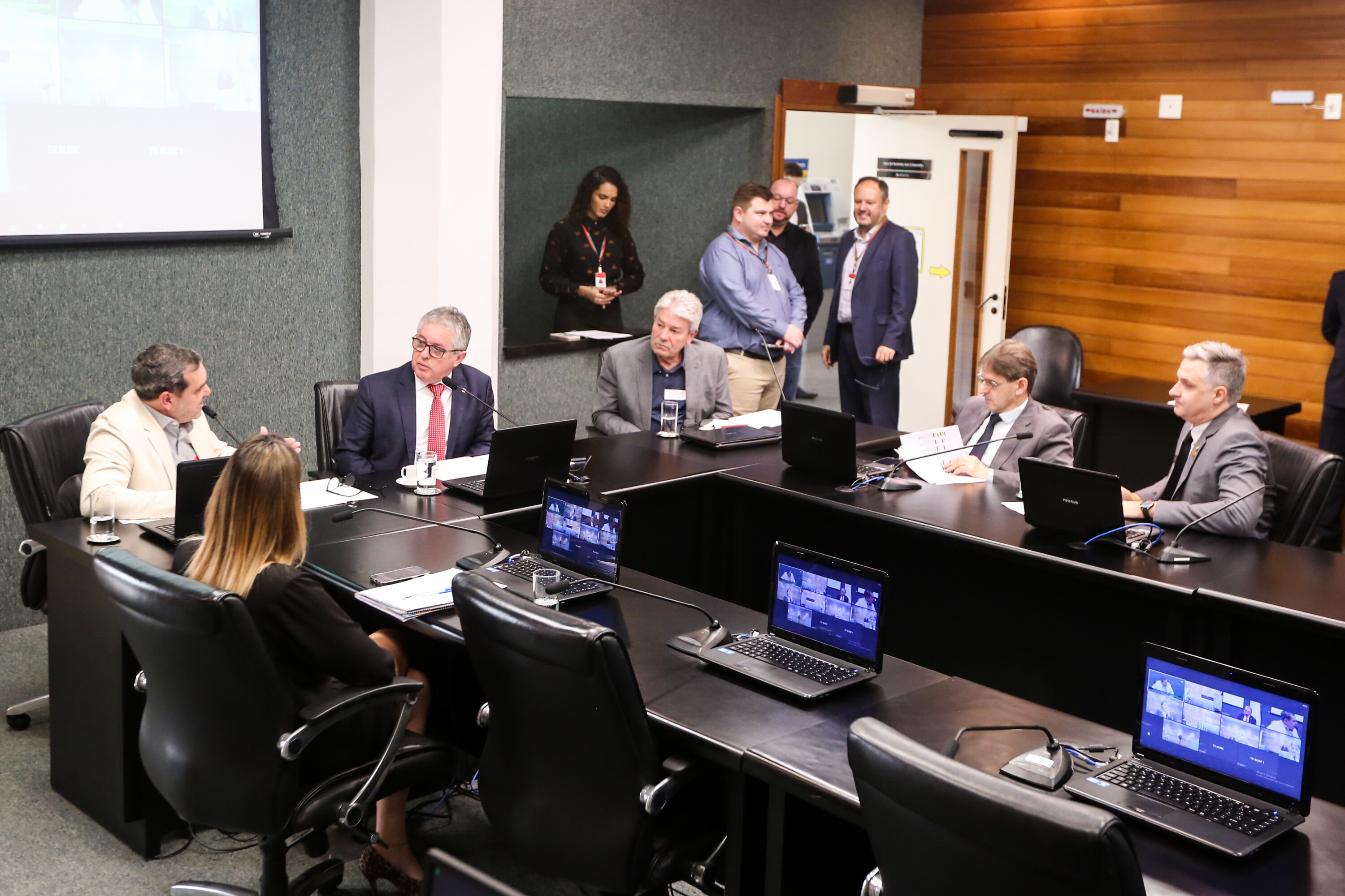 Estragos provocados pelas chuvas pautam Comissão de Assuntos Municipais