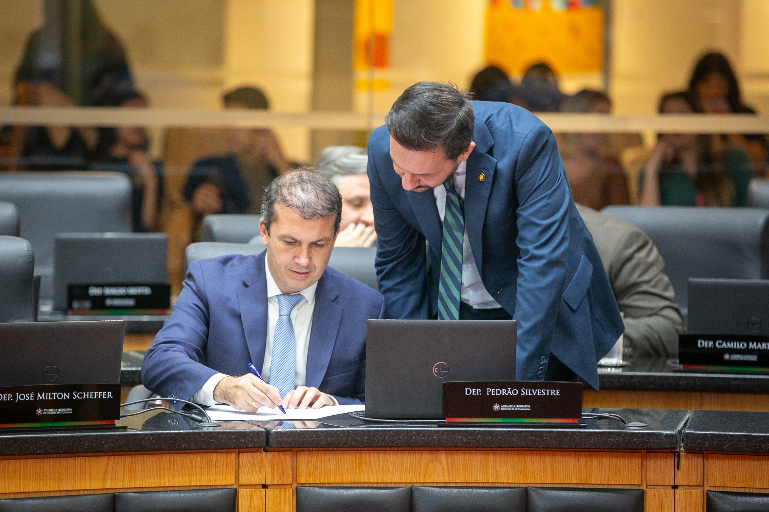 - Deputado Camilo Martins (Podemos)