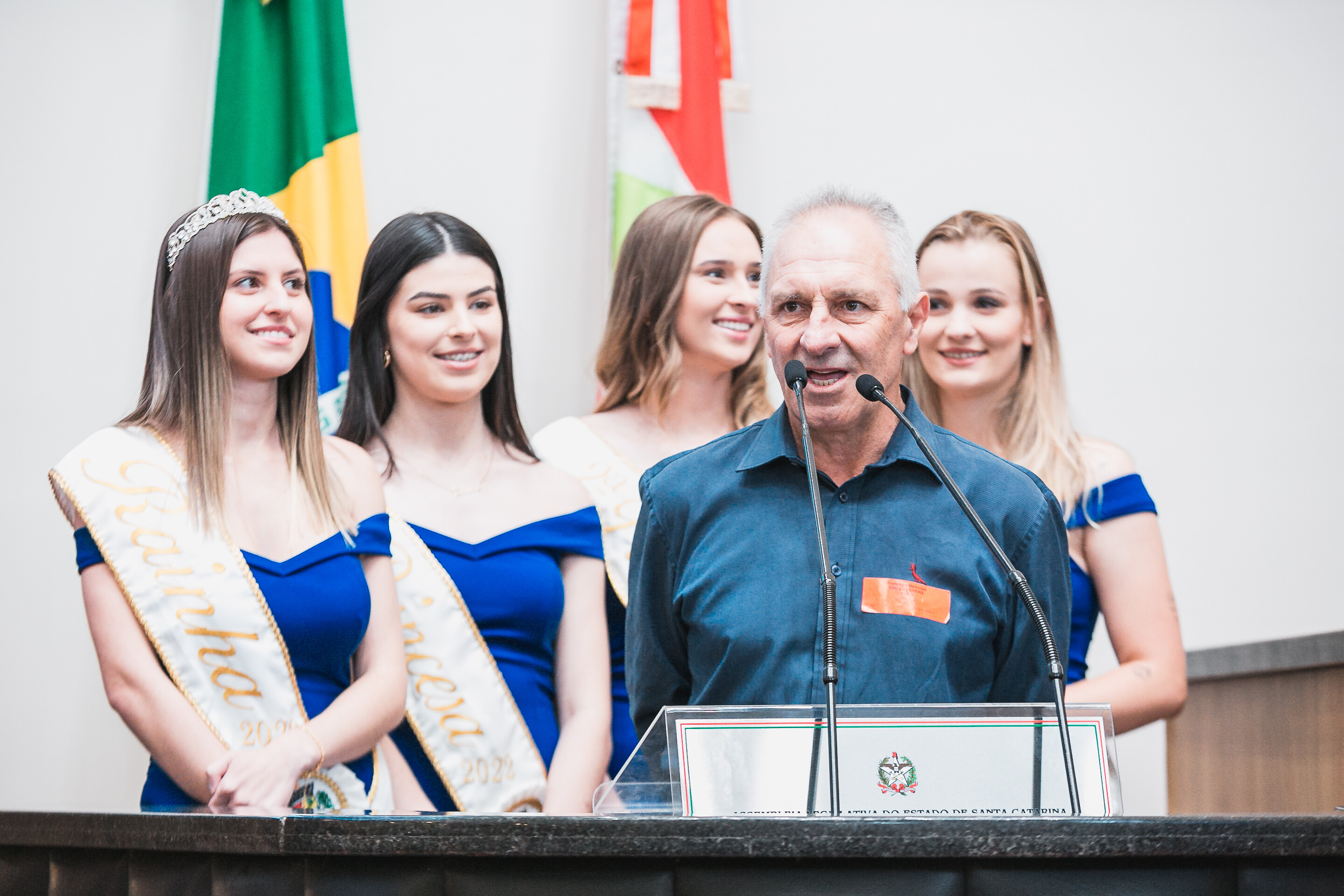 Festa Estadual do Porco Assado no Rolete é divulgada na tribuna da Assembleia
