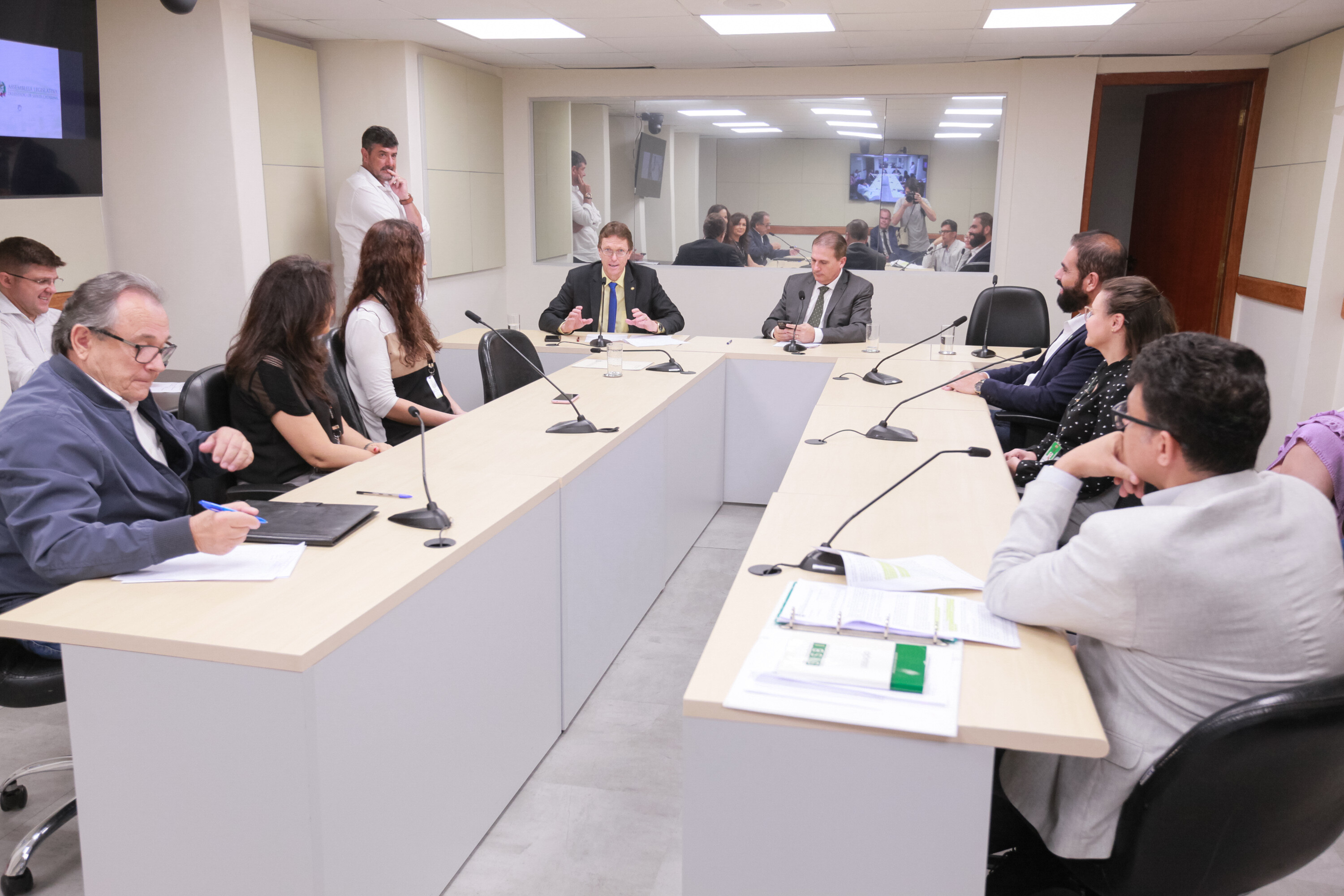 Comissão debate política para fiscalização de estabelecimentos de origem animal