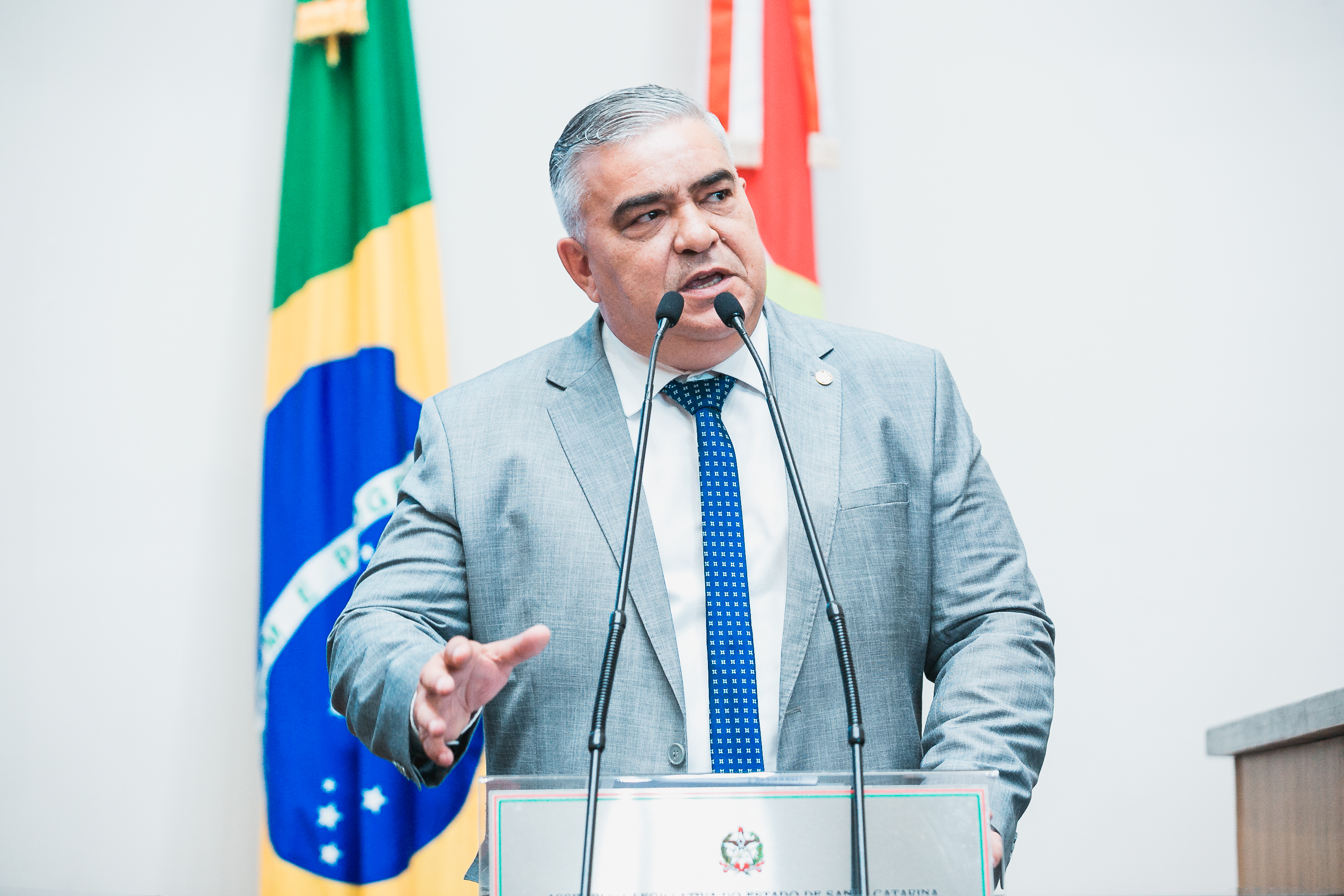 - Deputado Sargento Lima (PL)