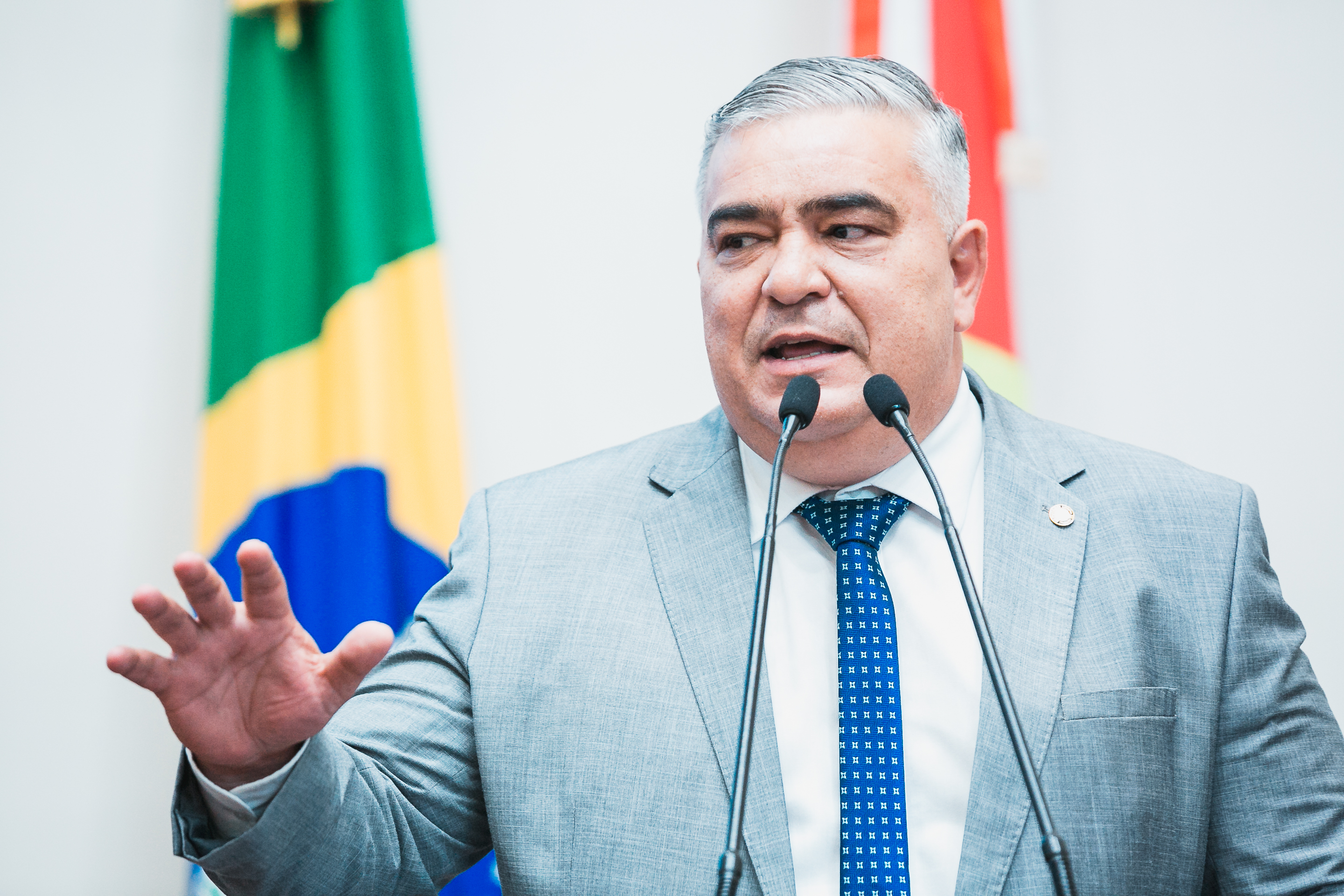 - Deputado Sargento Lima (PL)