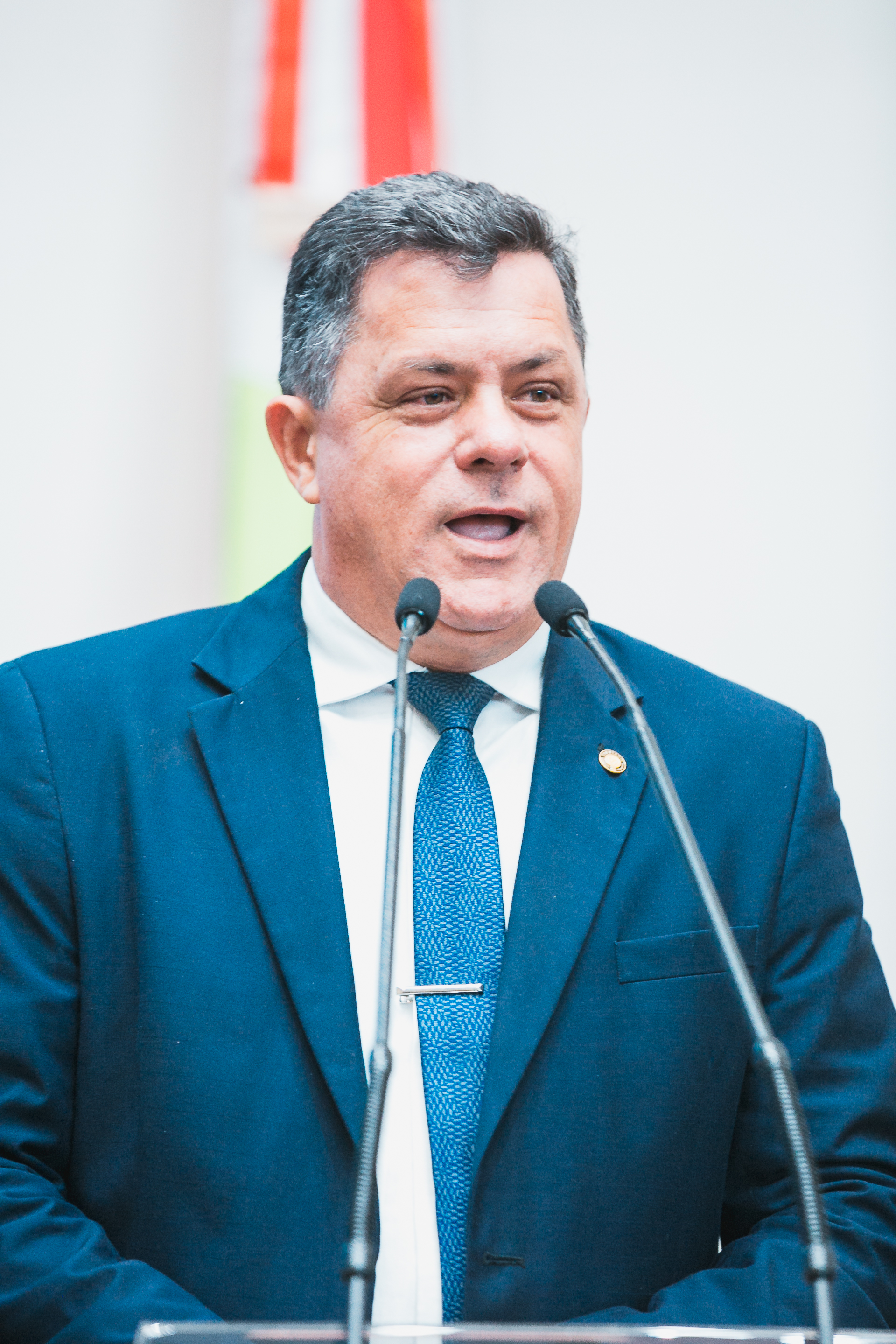 - Deputado Ivan Natz (PL)