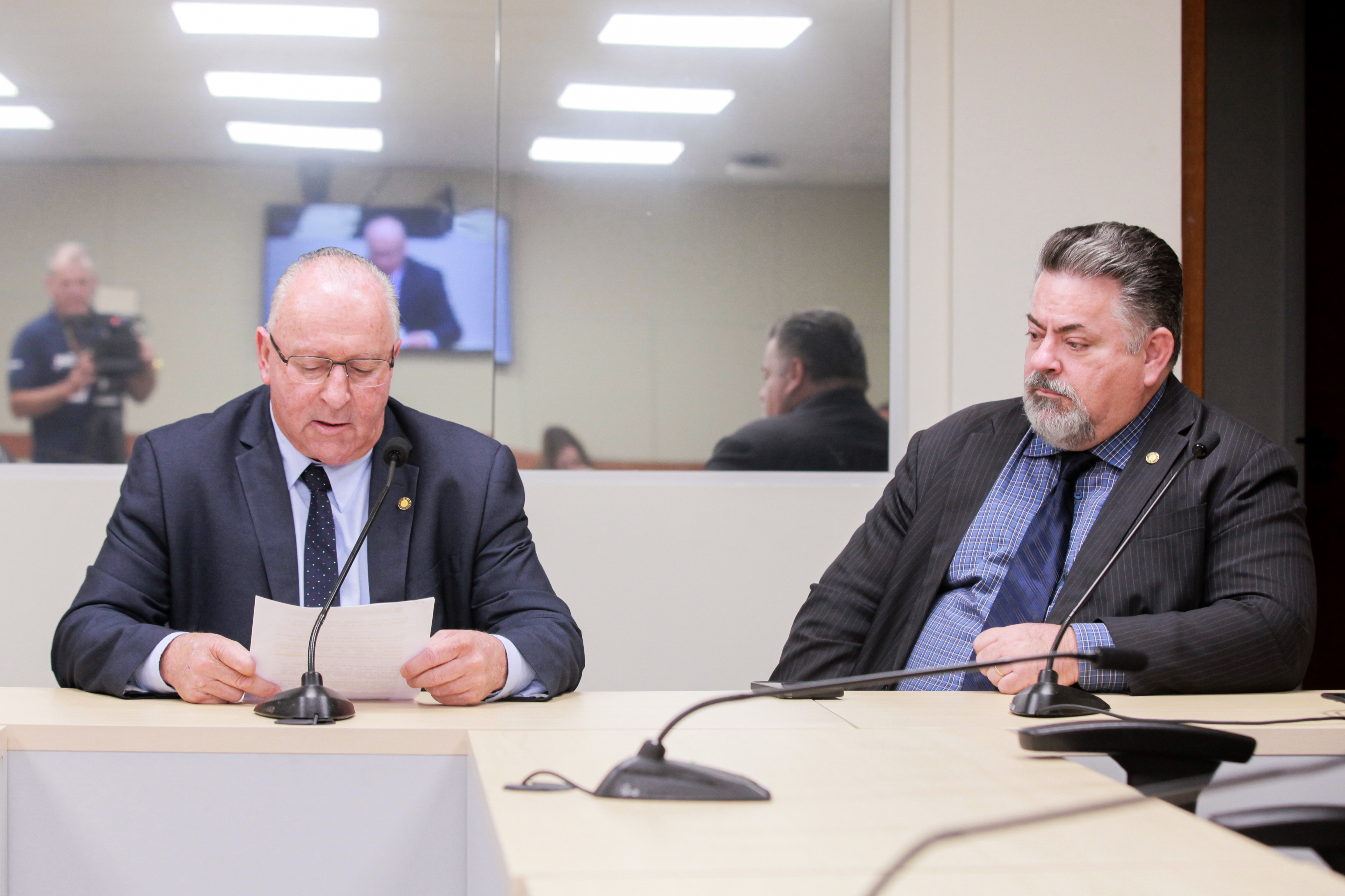 - Deputado Oscar Gutz (PL) 	
- Deputado Sergio Motta (Republicanos)