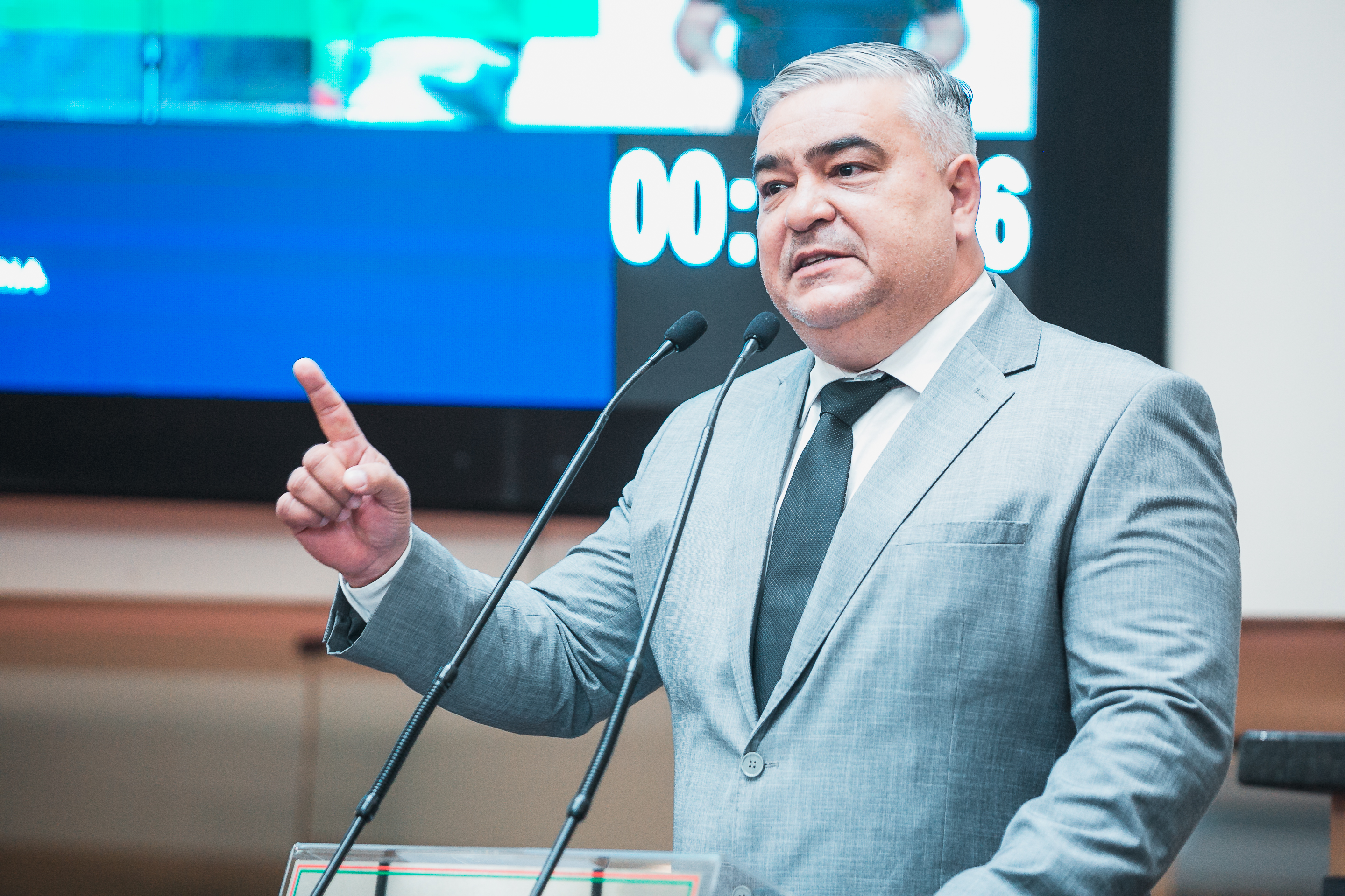 - Deputado Sargento Lima (PL)