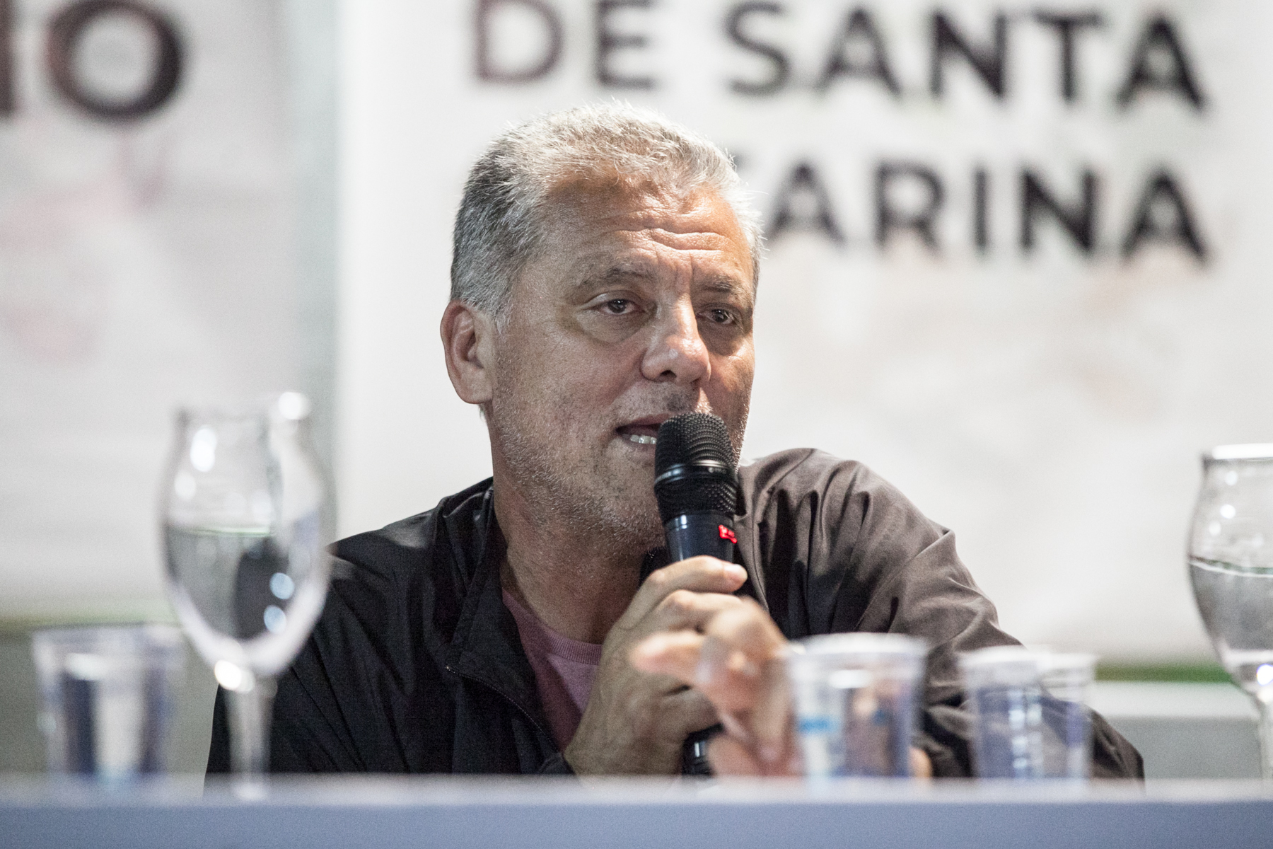Claudinei Defani- Representante da comunidade