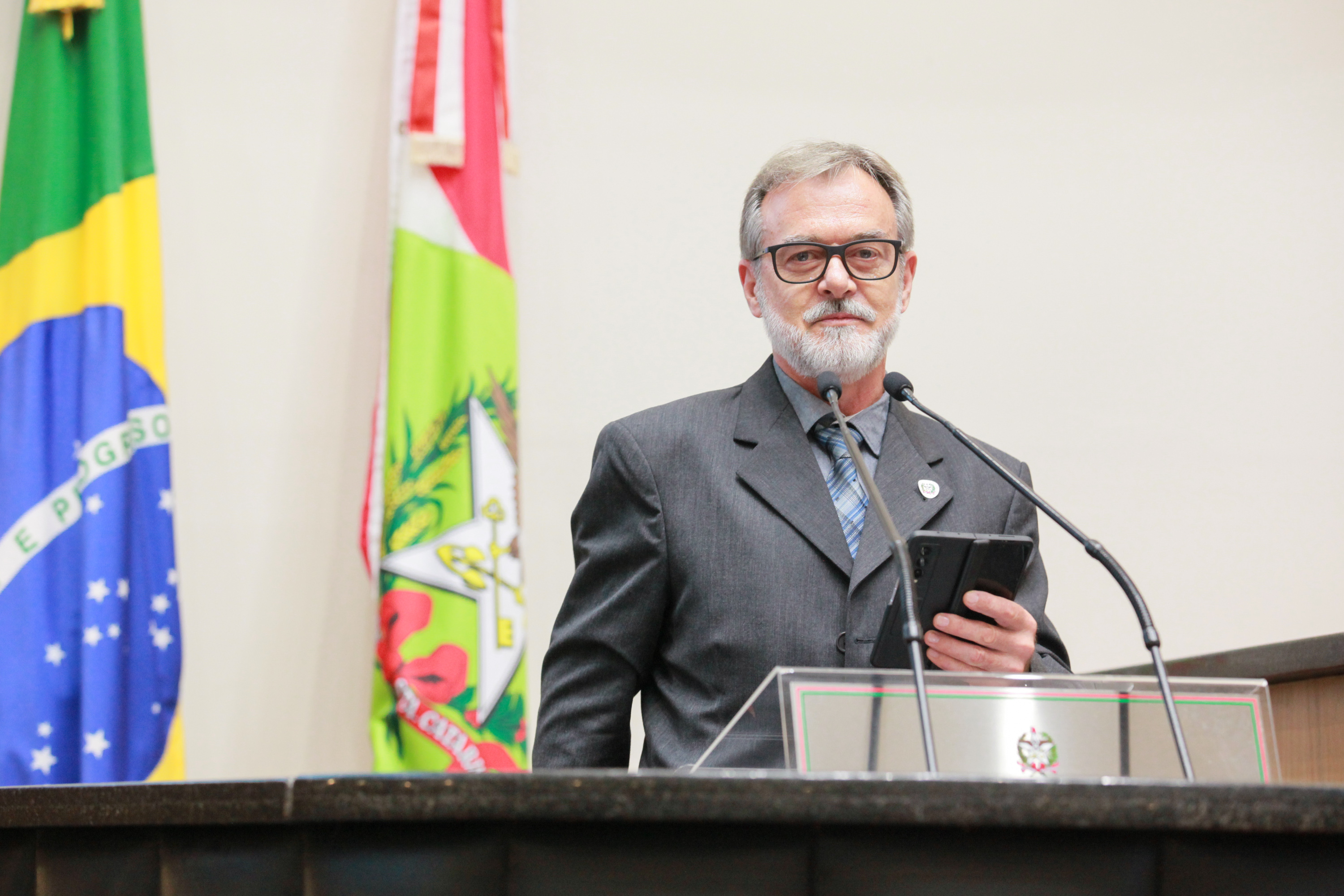 Paulo Cezar Cassol- Professor