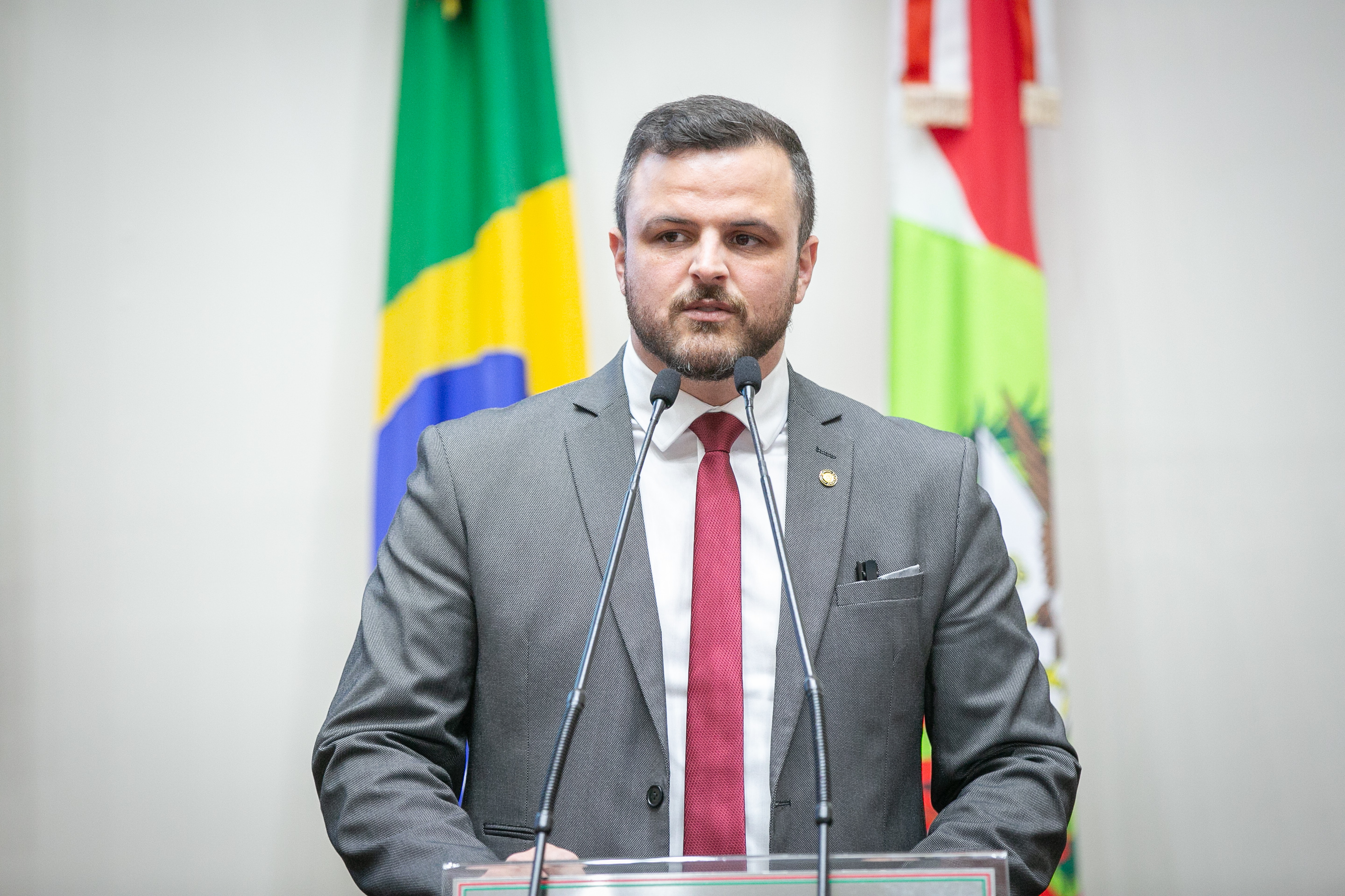- Deputado Lucas Neves (Podemos)