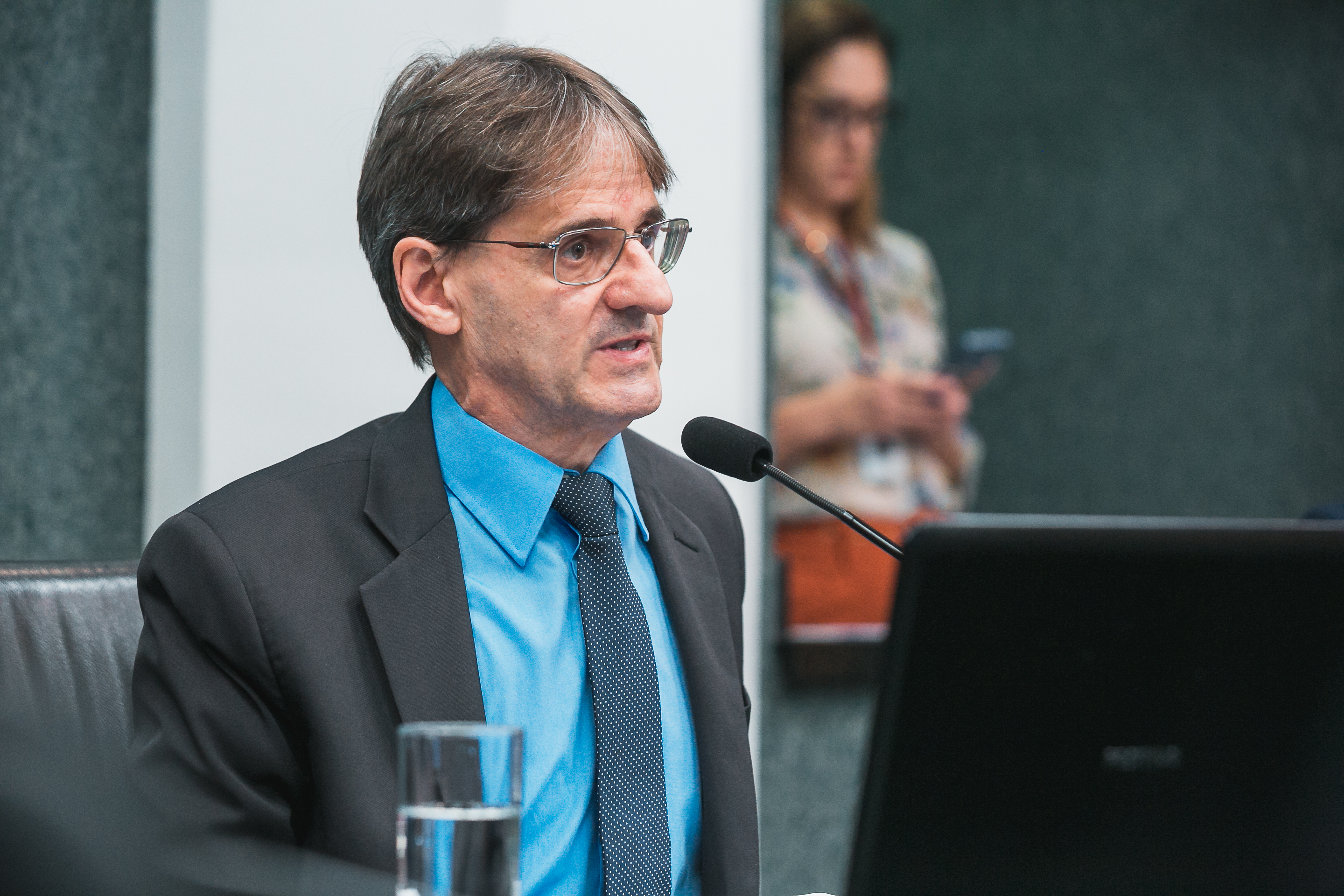 - Deputado Neodi Saretta (PT)