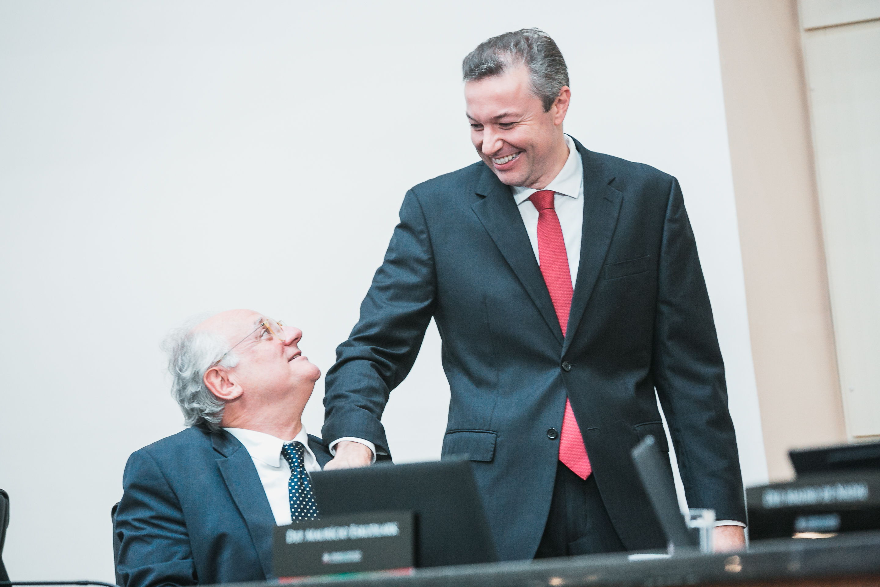 - Deputado Napoleão Bernardes (PSD)