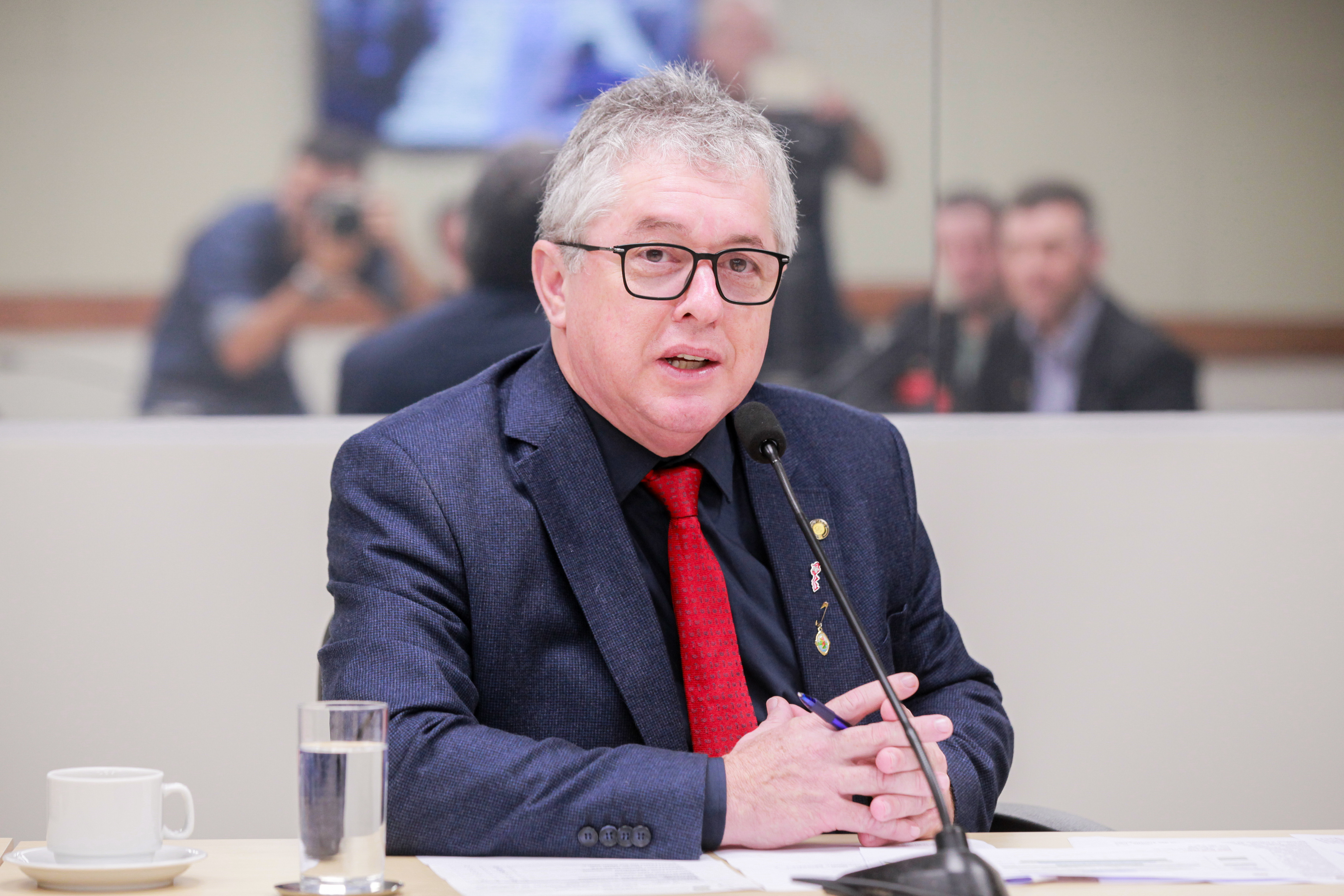 - Deputado Tiago Zilli (MDB)