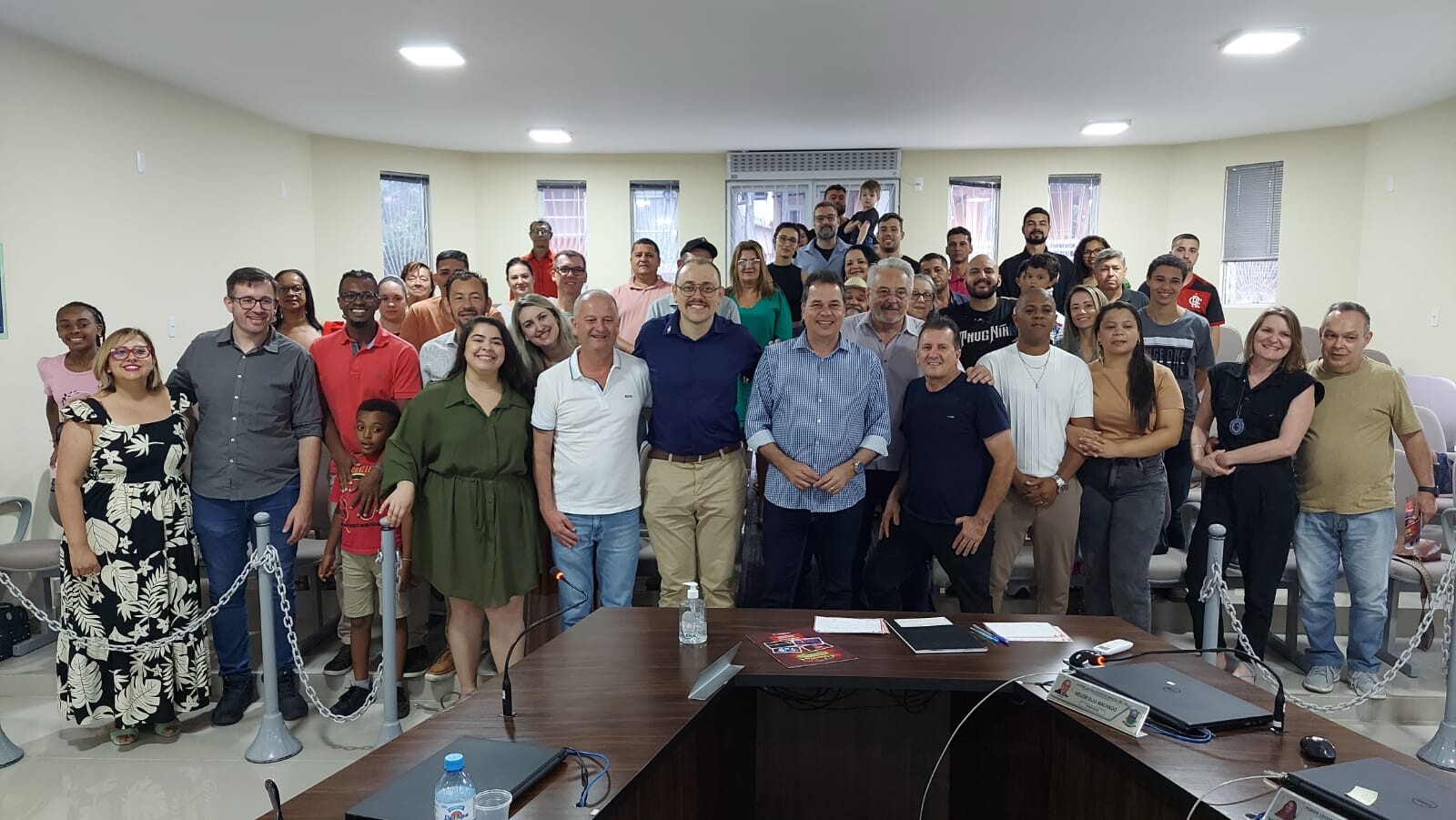 Deputado Minotto ouve demandas de Araquari