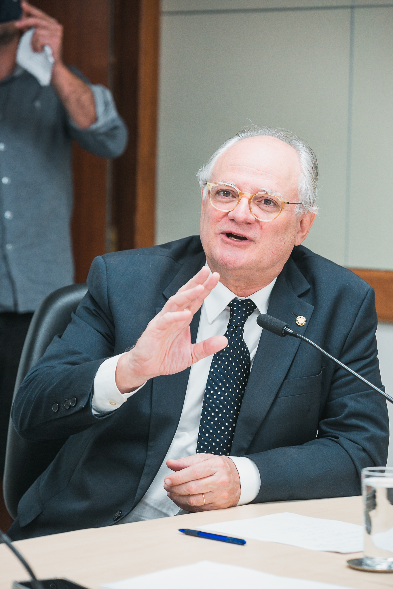 - Deputado Dr. Vicente Caropreso (PSDB)
