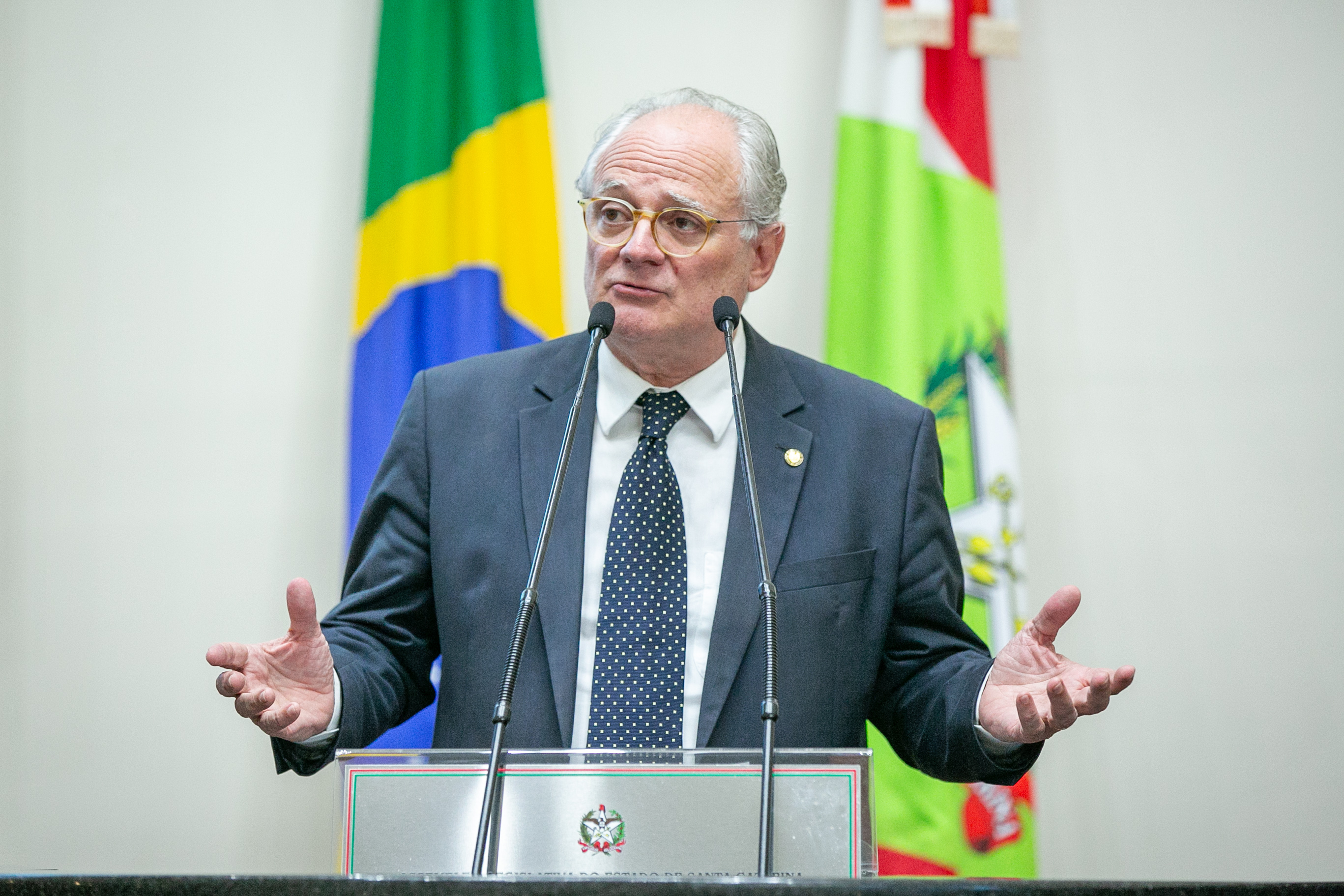- Deputado Dr. Vicente Caropreso (PSDB)