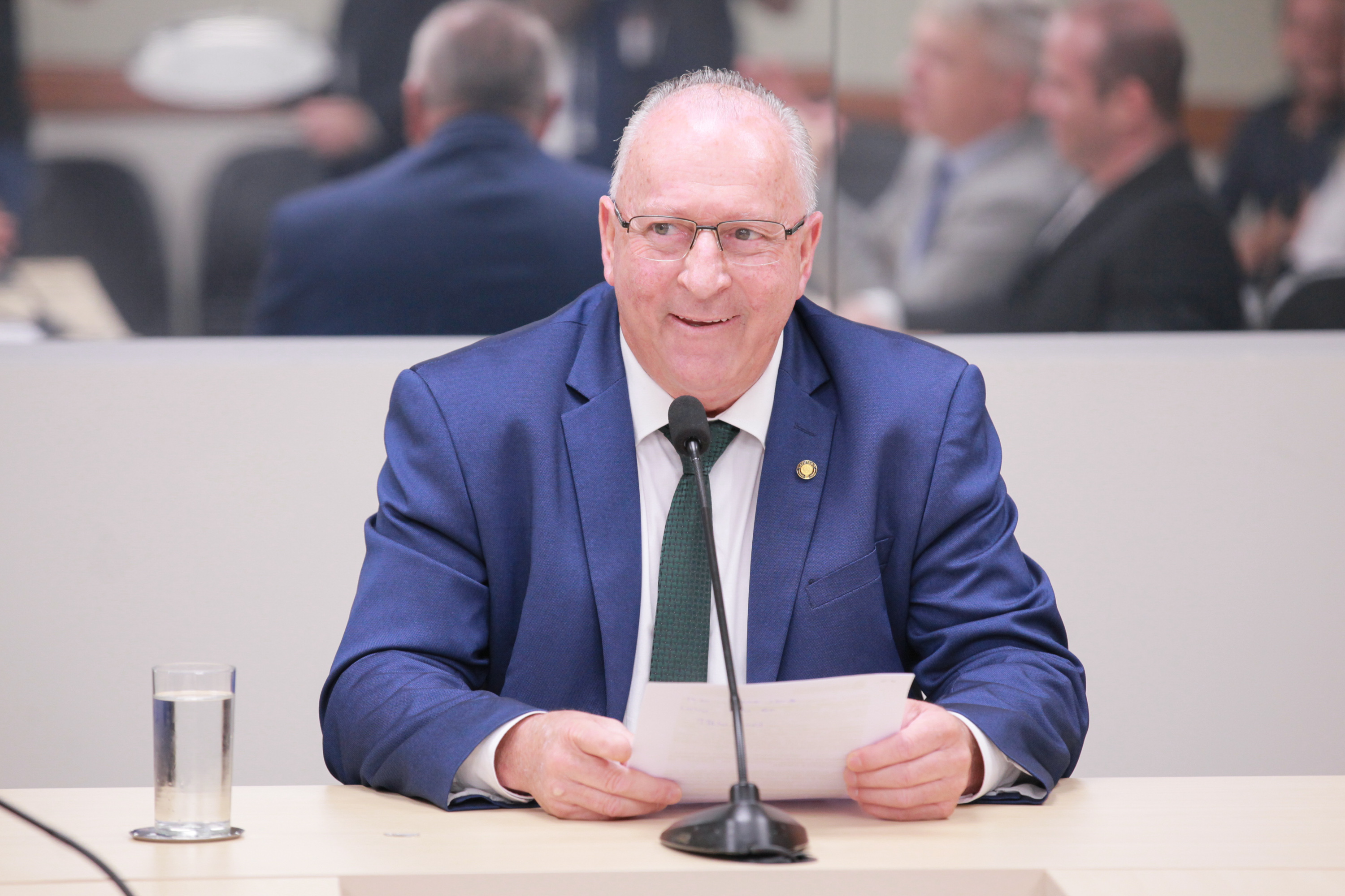 - Deputado Oscar Gutz (PL)