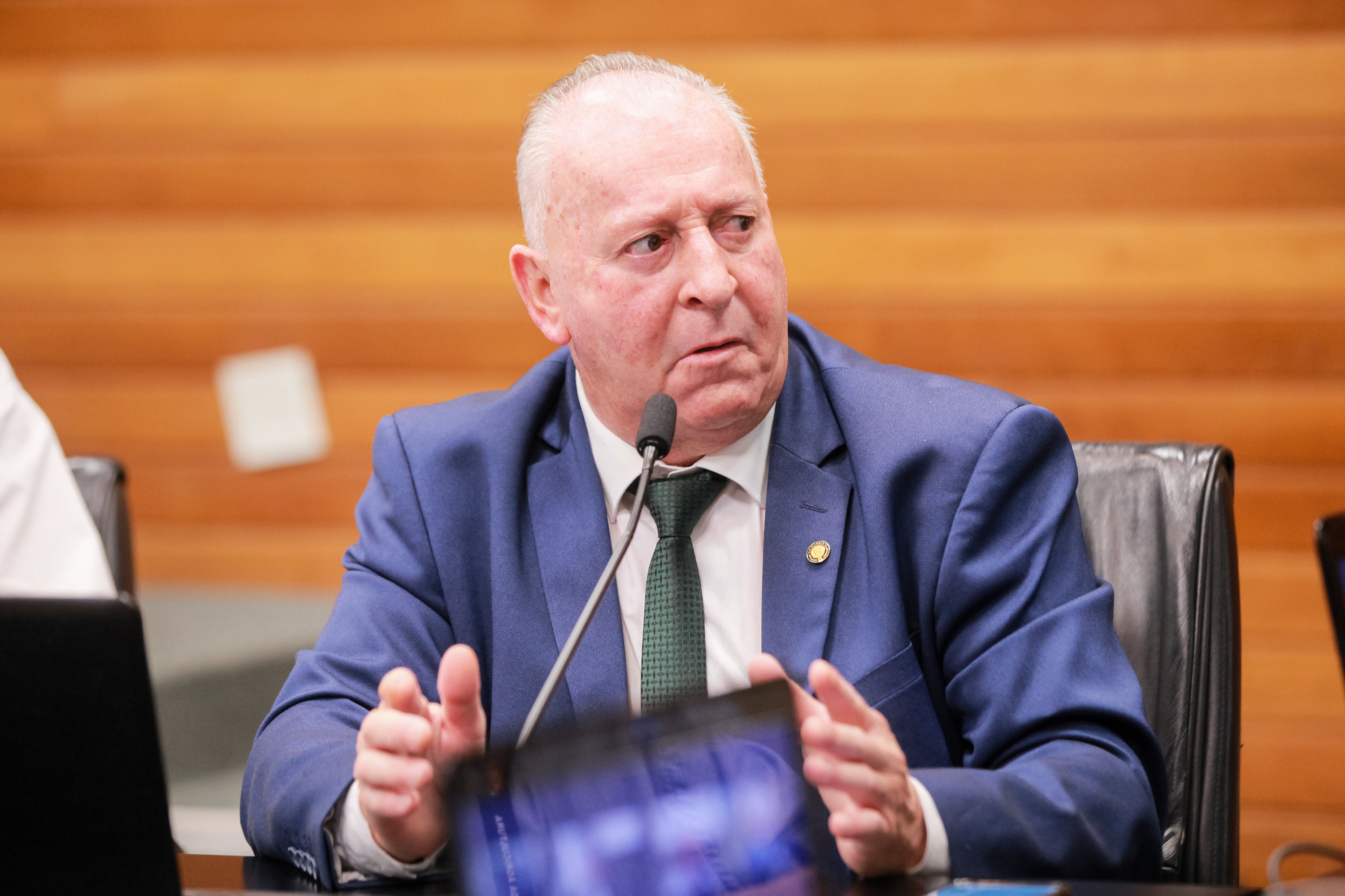 - Deputado Oscar Gutz (PL)