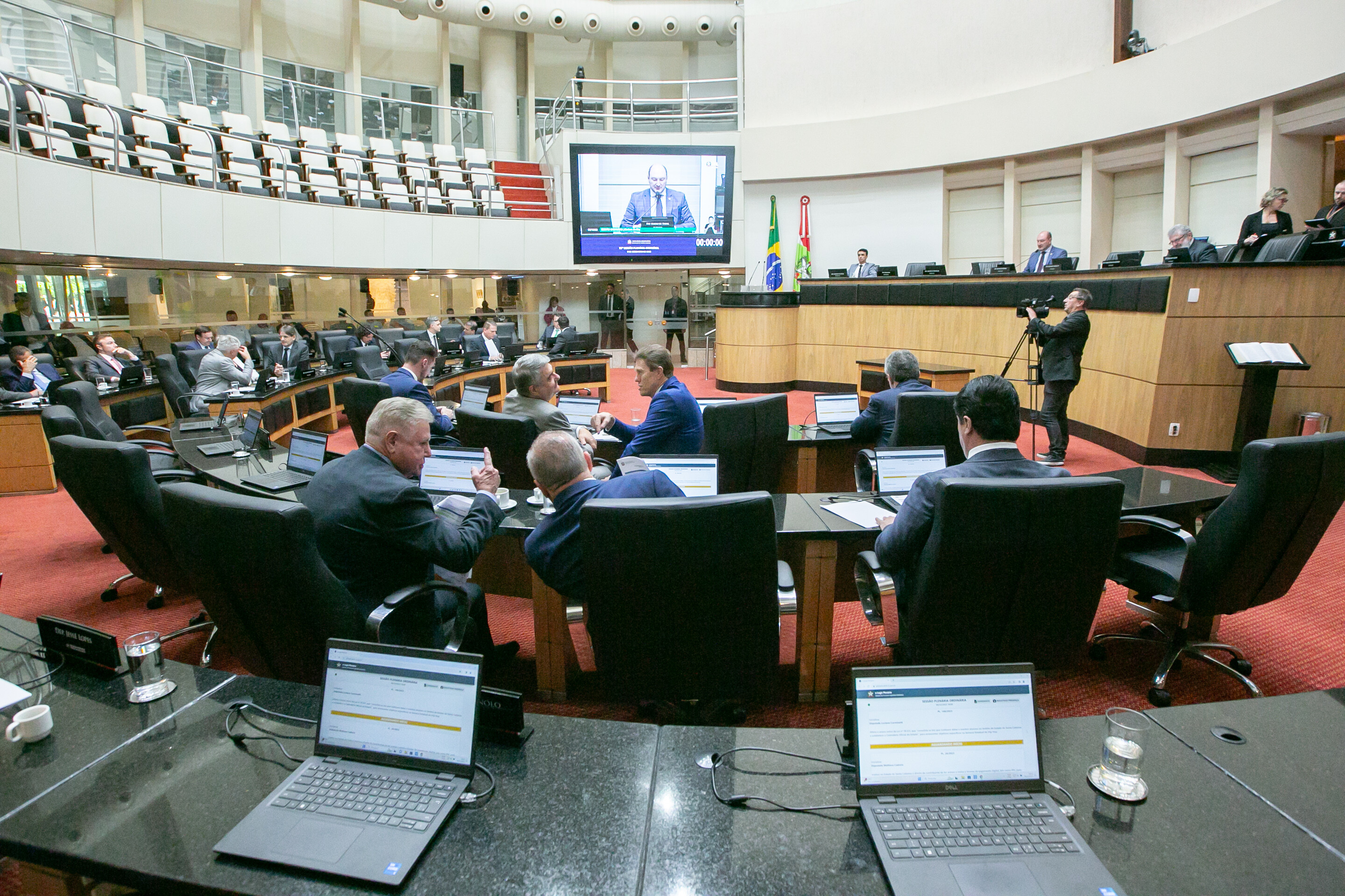 Deputados questionam atendimento do Samu de Florianópolis