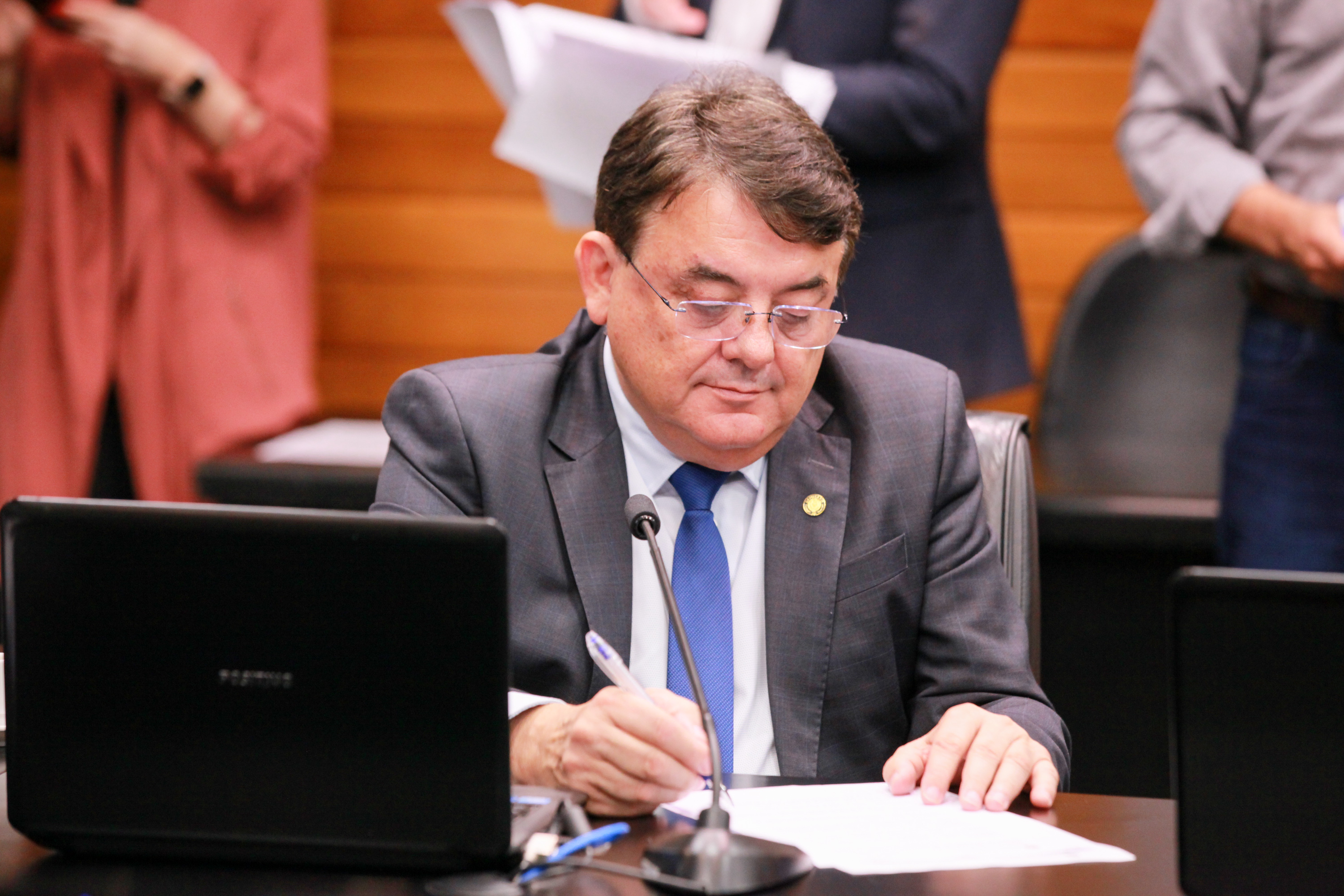 - Deputado Mauricio Peixer (PL)