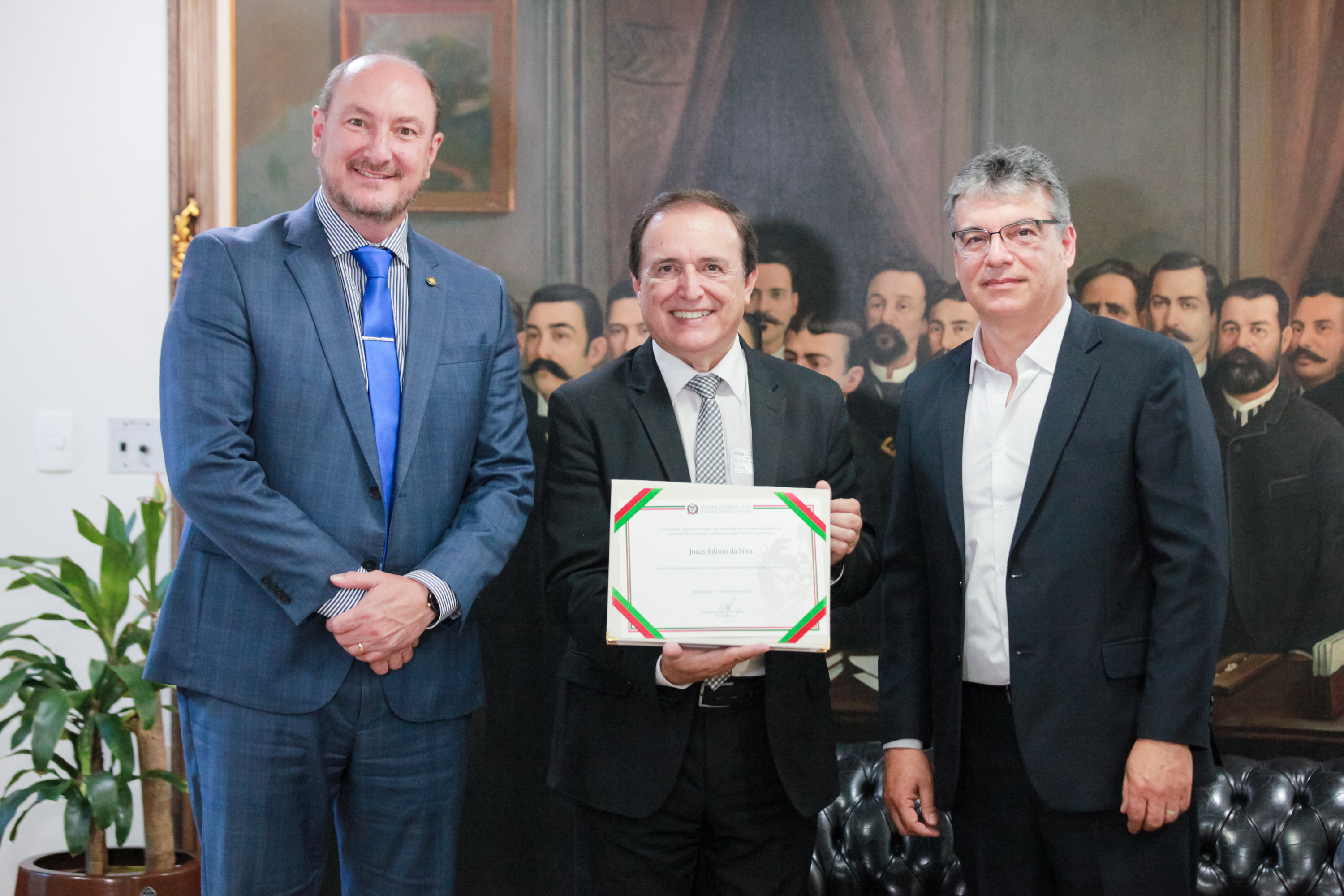 Pastor da Igreja Batista, de Barreiros, São José, recebe moção de apaluso