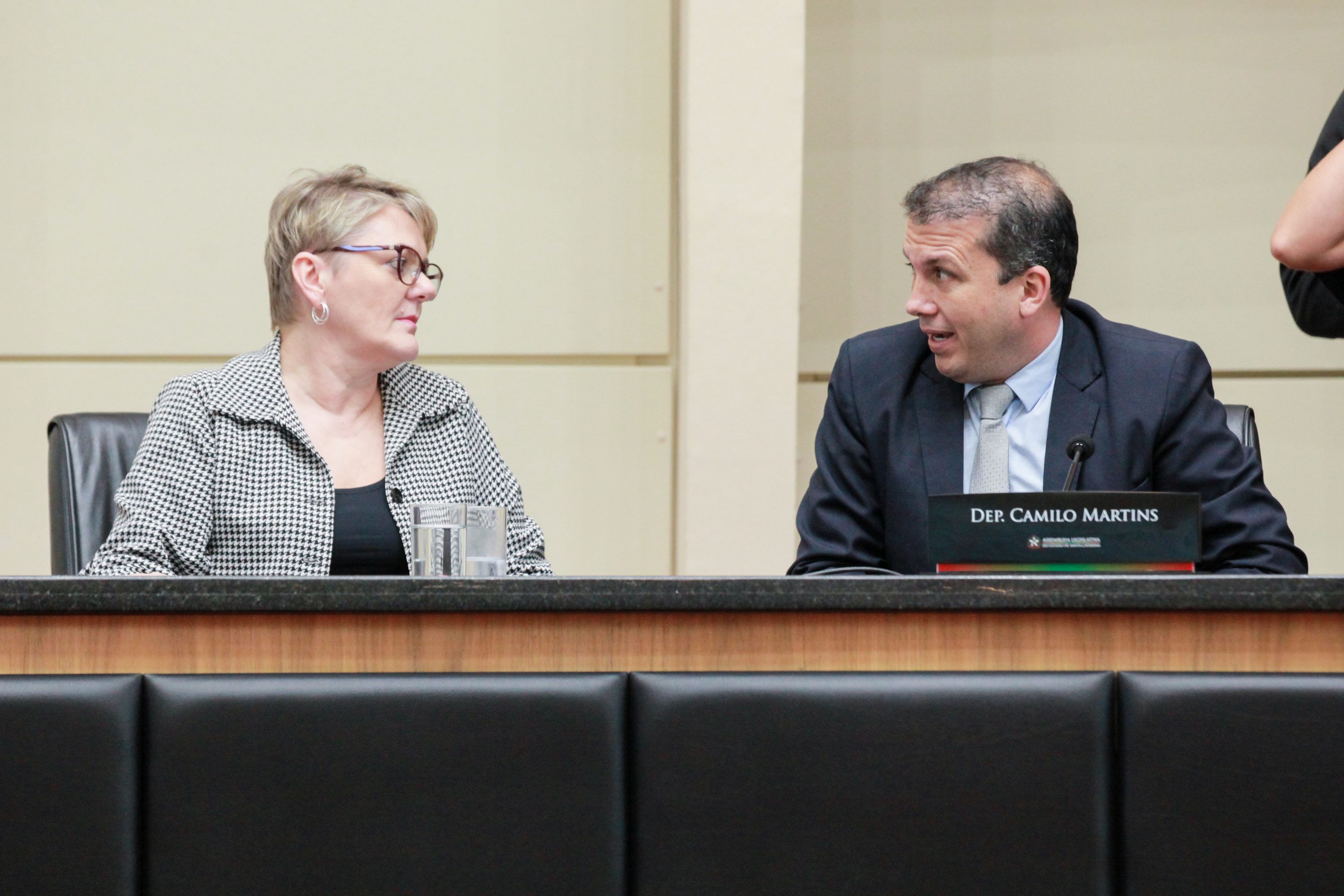- Deputada Luciane Carminatti (PT) 	 - Deputado Camilo Martins (Podemos)