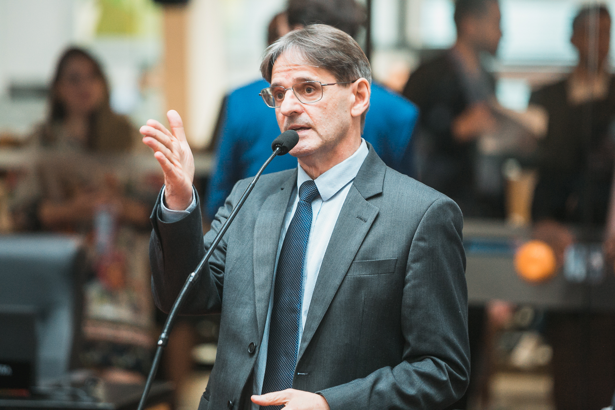 - Deputado Neodi Saretta (PT)
