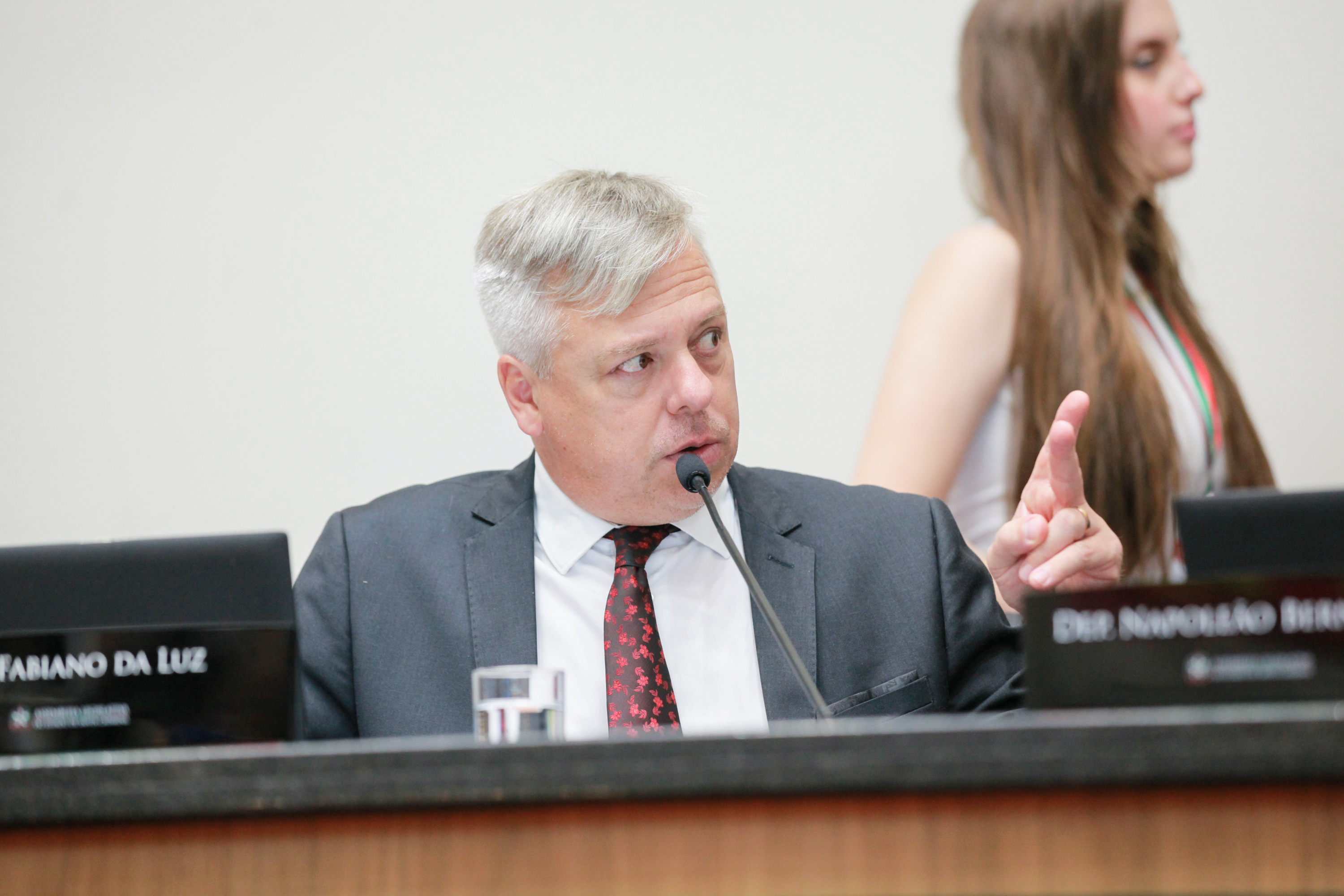 - Deputado Fabiano da Luz (PT)