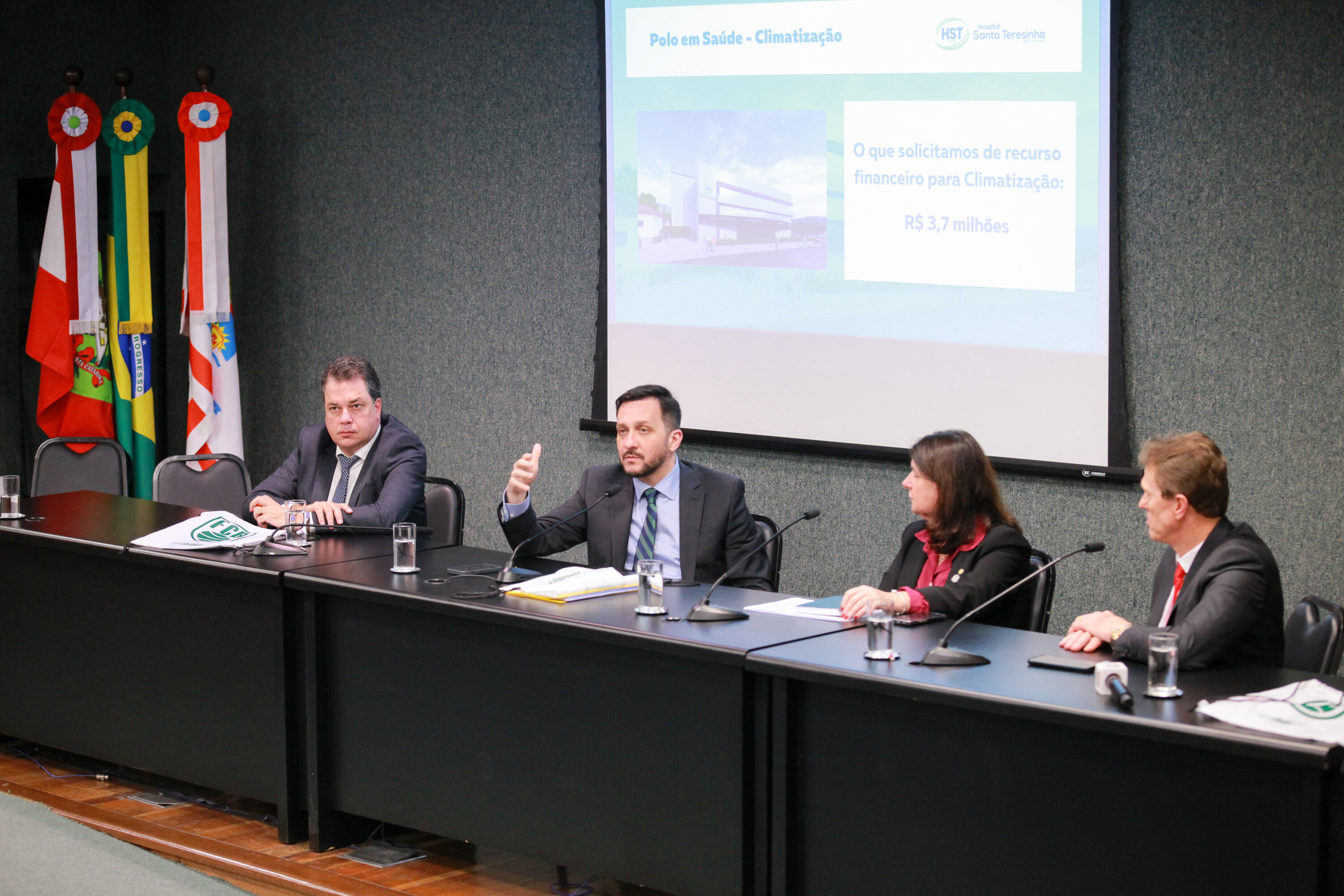Bancada do Sul ouve demandas de hospitais de Laguna e Braço do Norte
